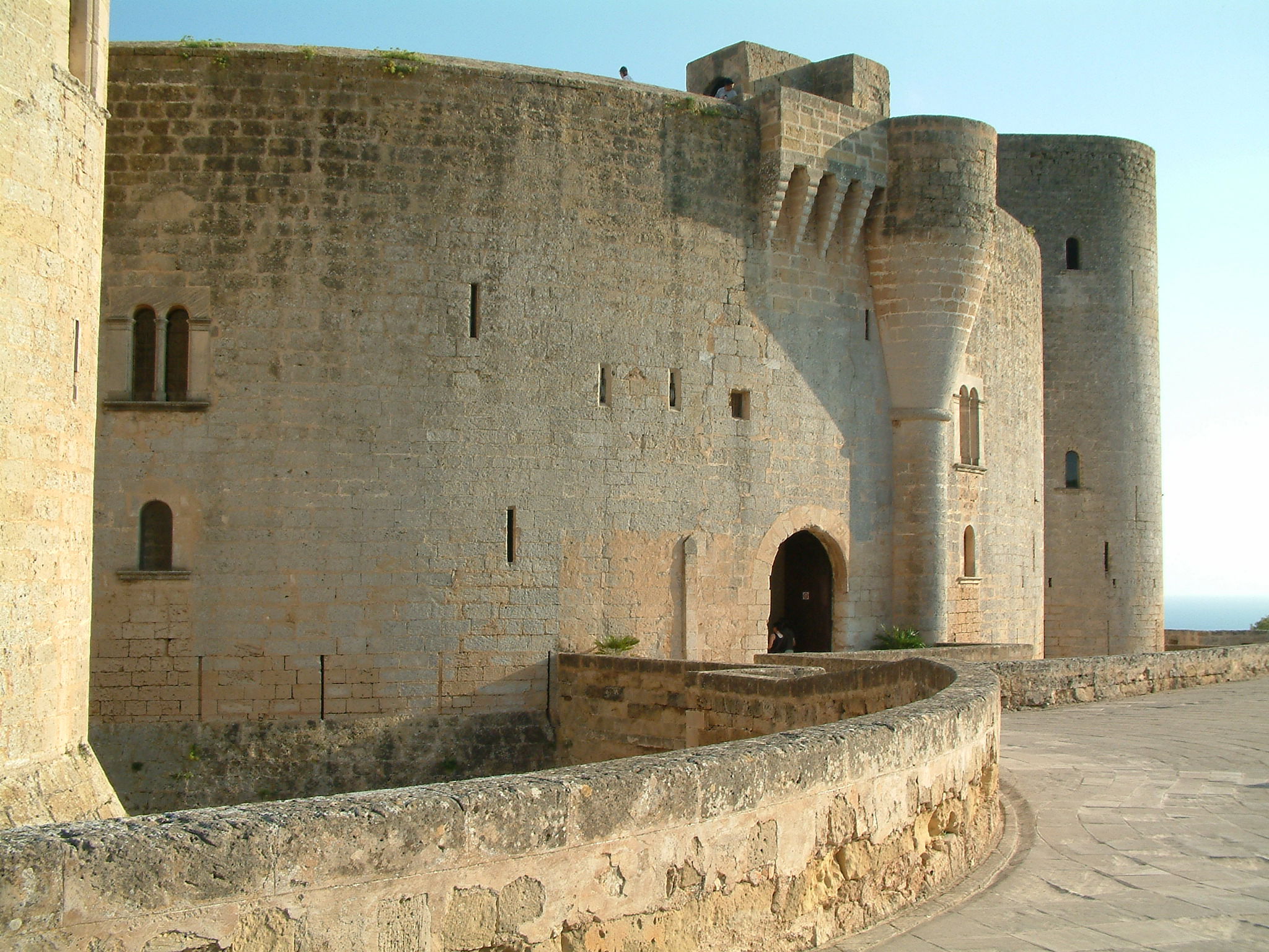 Castillo de Bellver, por Pepper Santblai