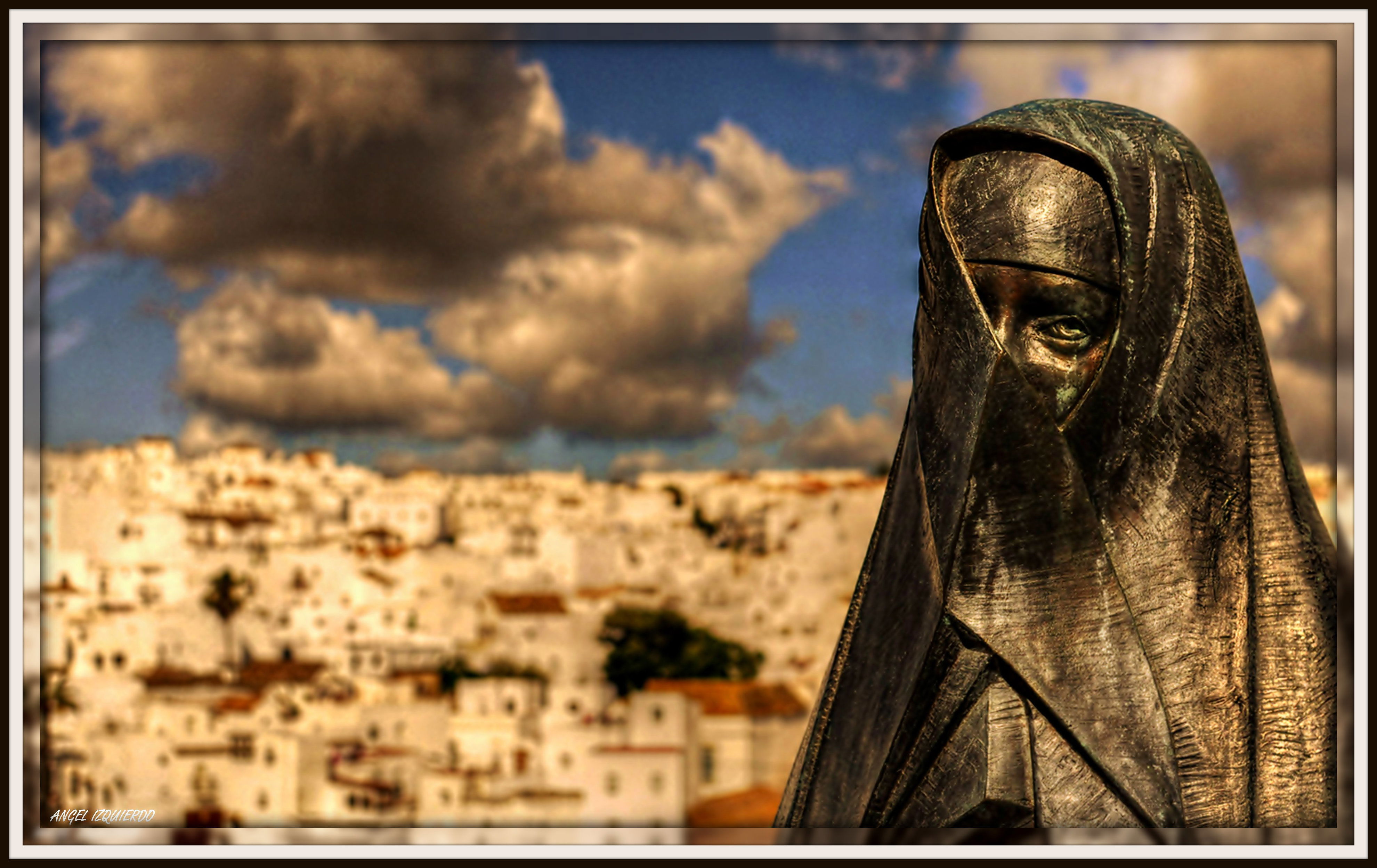 Las plazas con más personalidad de Cádiz que debes explorar