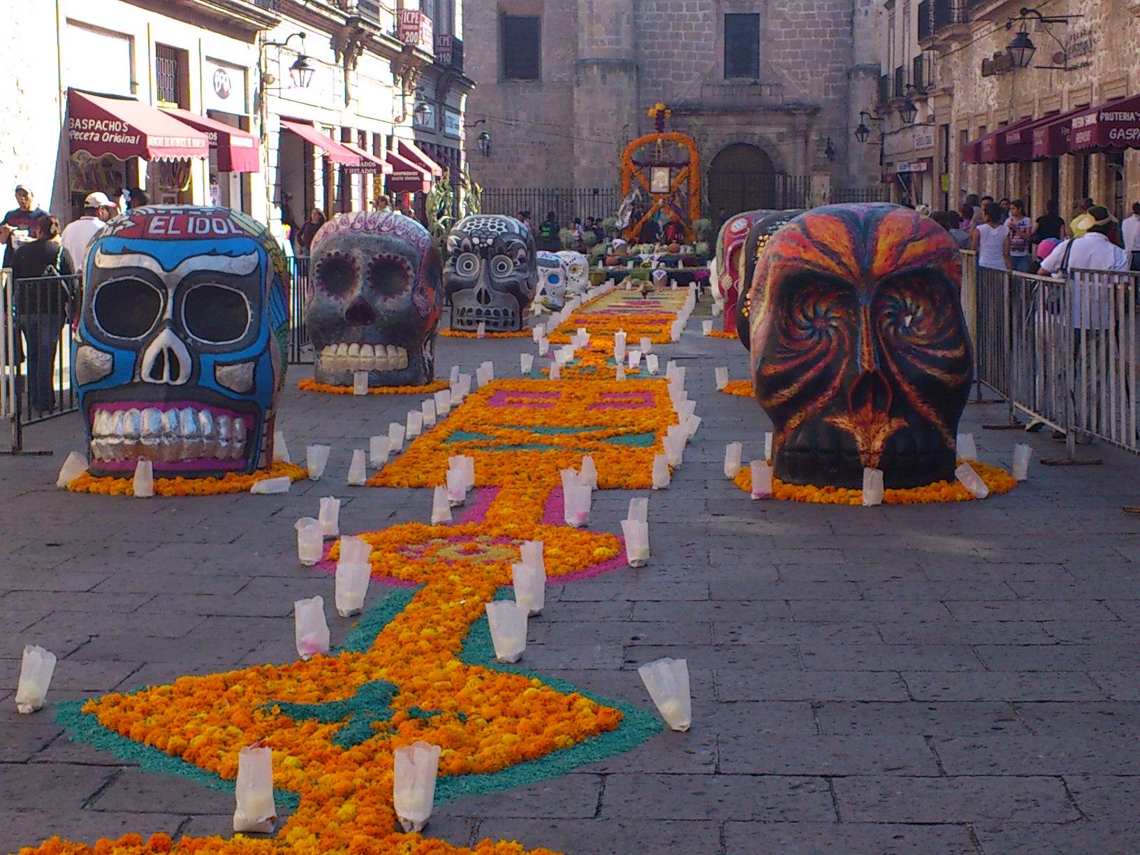 Cerrada de San Agustín, por Néstor Morales Guzmán