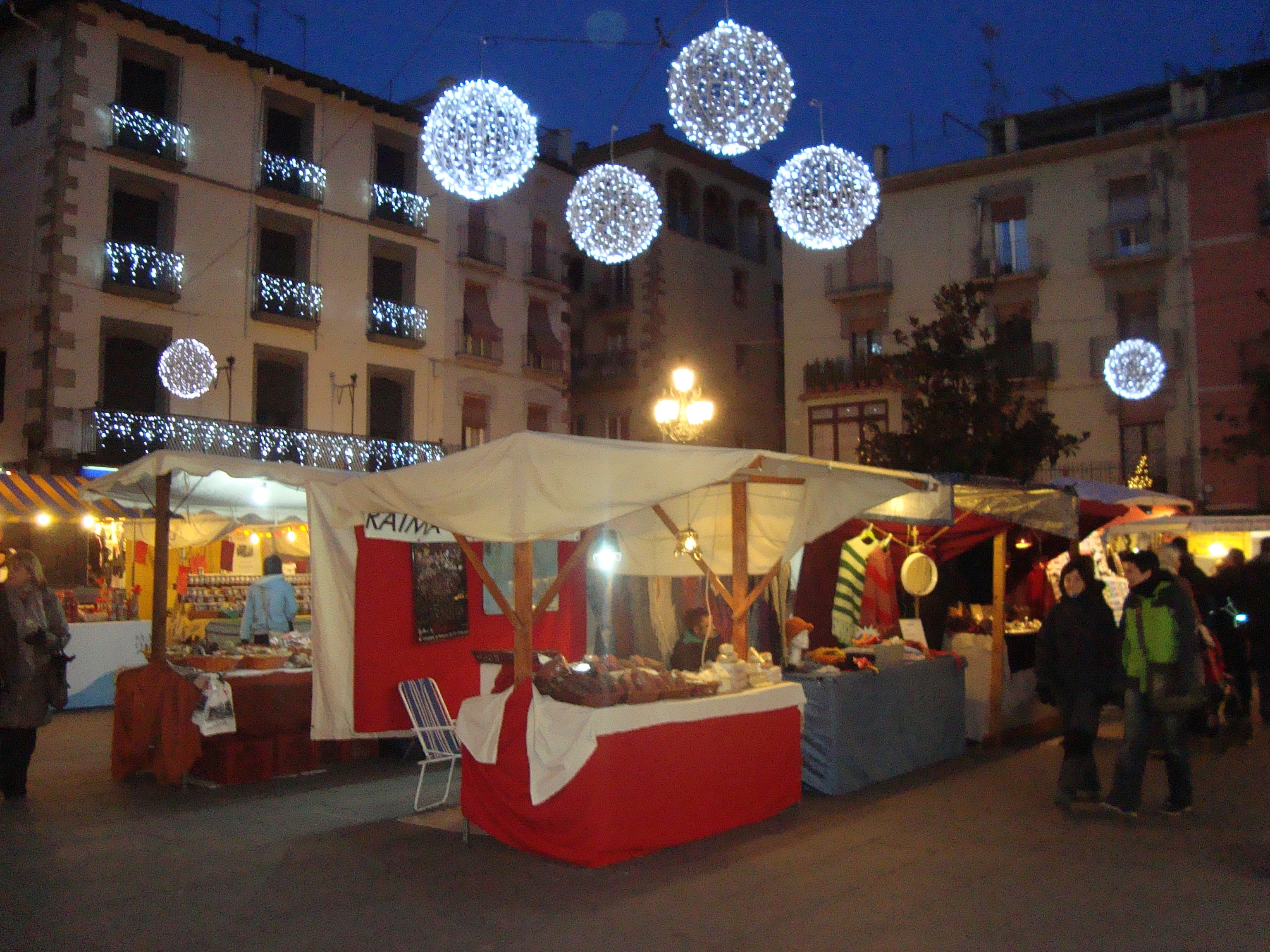 Mercado de Nadal y de artesanía de Olot, por Giselle Ortega