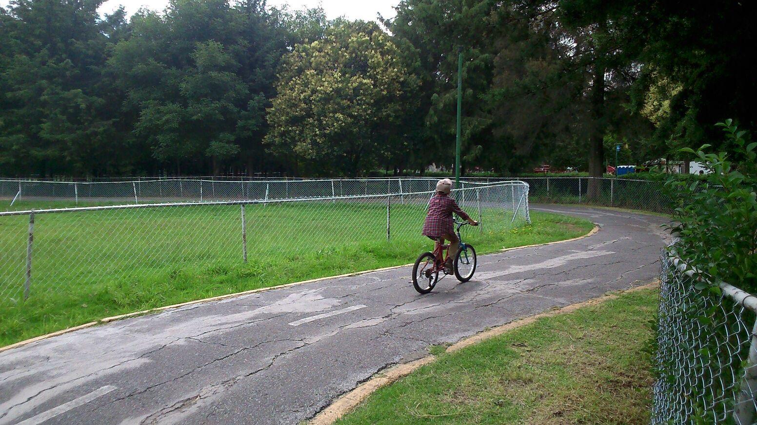 Zona Verde del Parque Naucalli, por Ale Campos