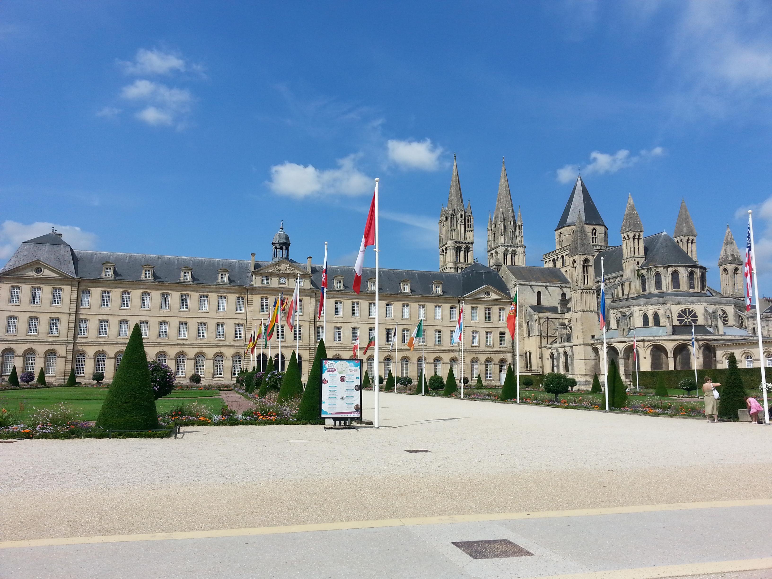 Ciudad de Caen, por Moisés Hernández López
