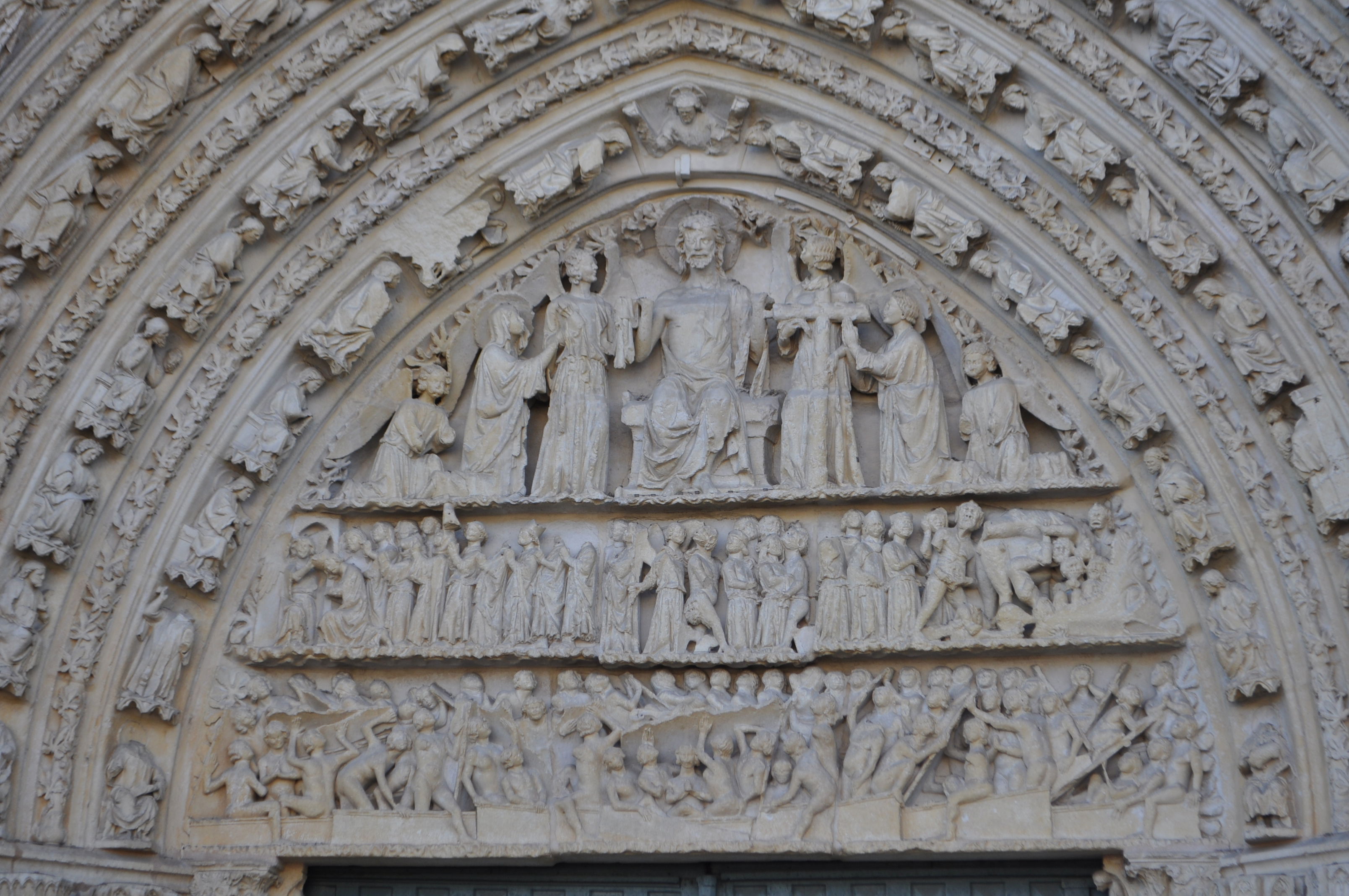 Catedral Saint Pierre, por eXplorador Escocés