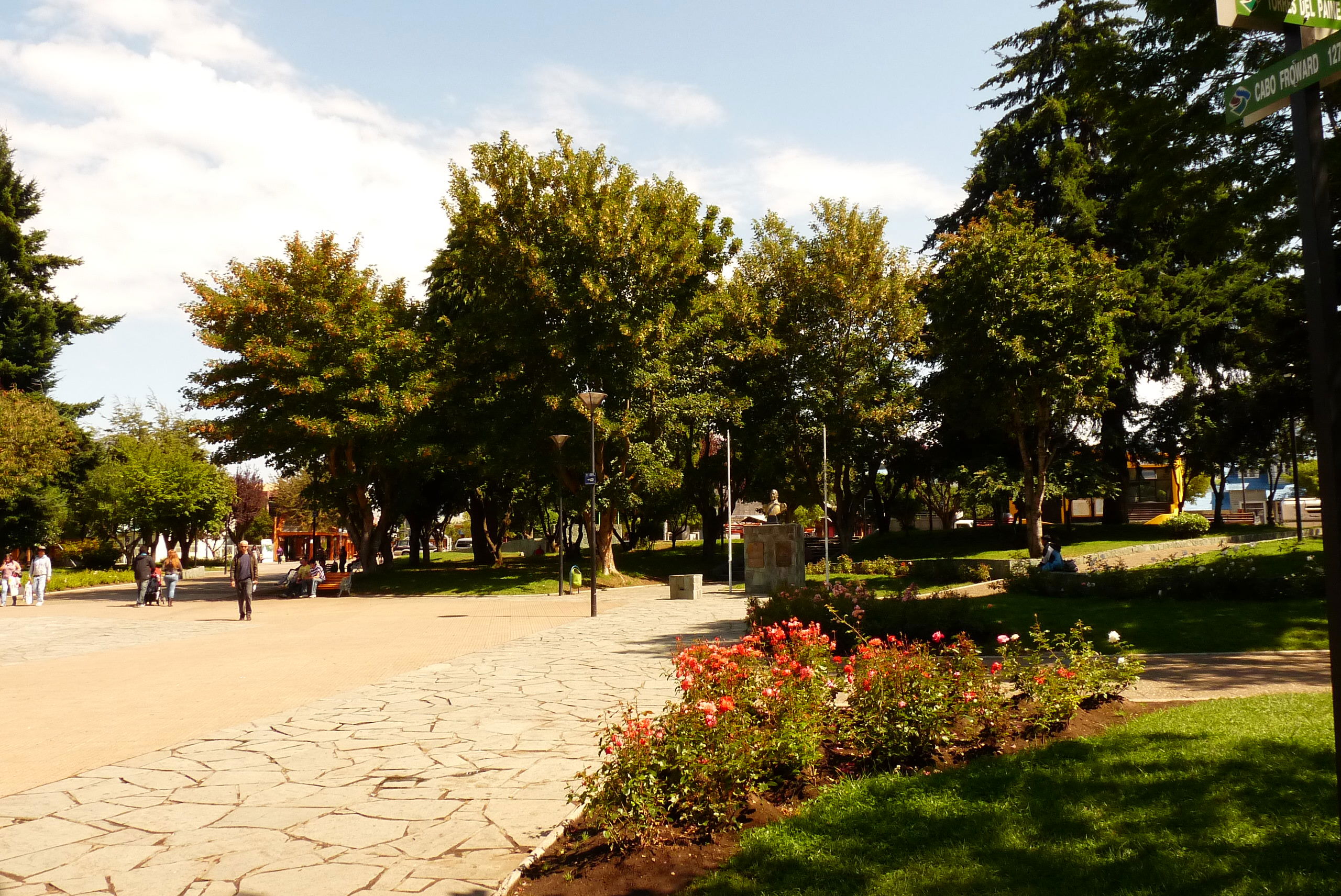 Plaza de Armas de Coyhaique, por Pablo Olivera 