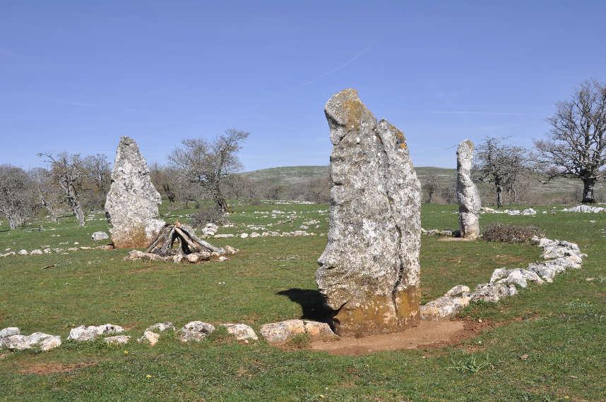 Cromlech de Mendiluce, por albertoloyo