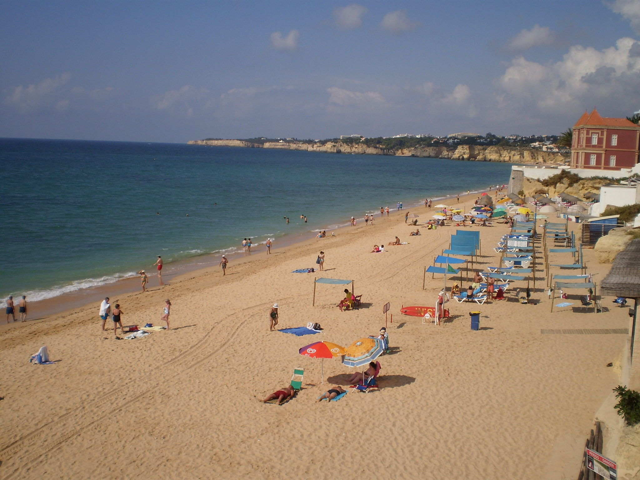 Playa de Amaçäo de Péra, por Sasa72
