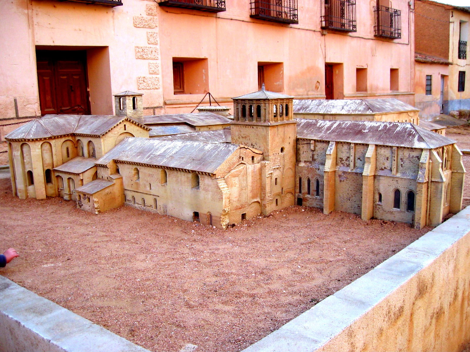 Monasterio de Santa María de Huerta, por Héctor mibauldeblogs.com