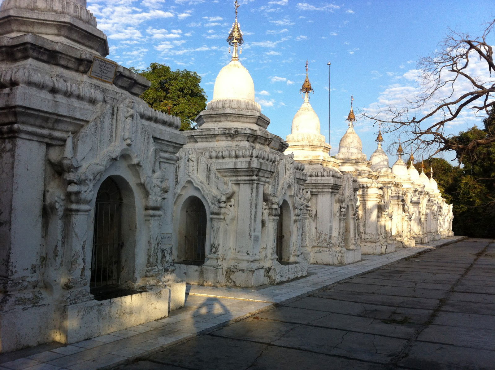 Pagoda Sandamuni, por macgreg