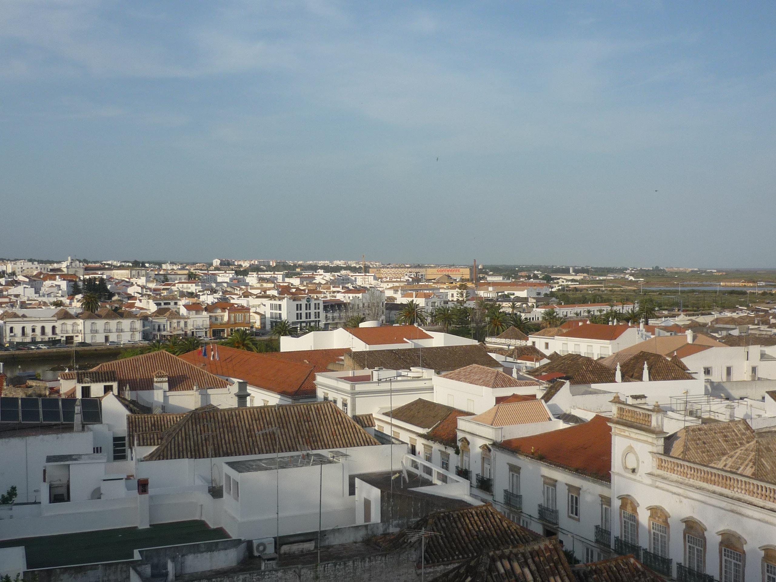 Faro, por Charline Morin