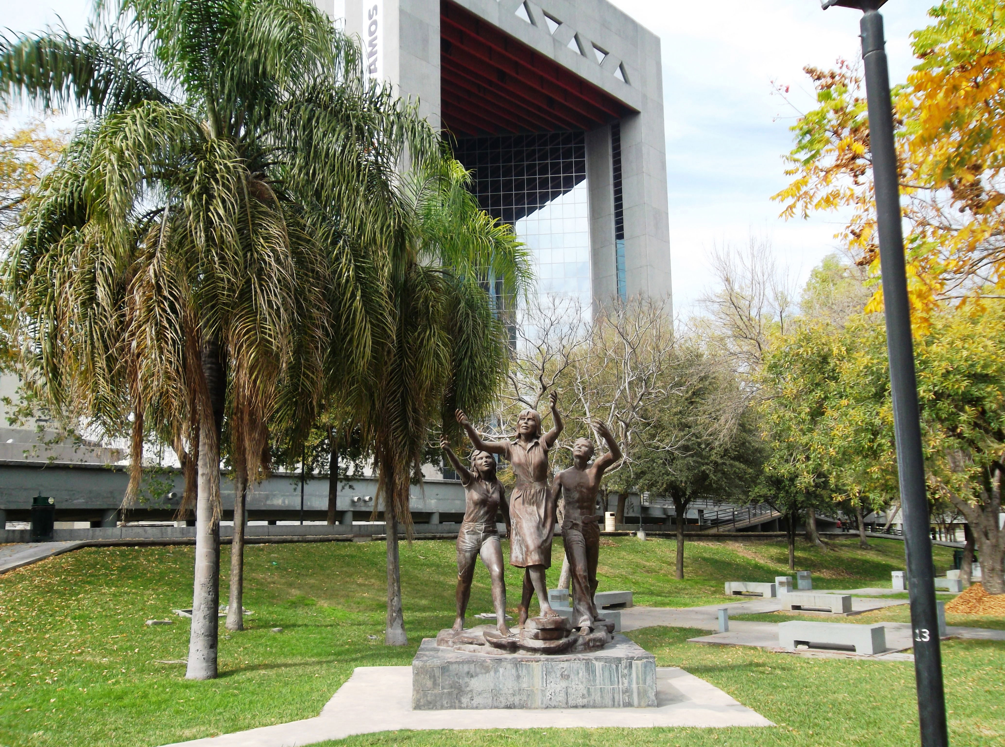 Monumento a la familia, por Daniela VILLARREAL