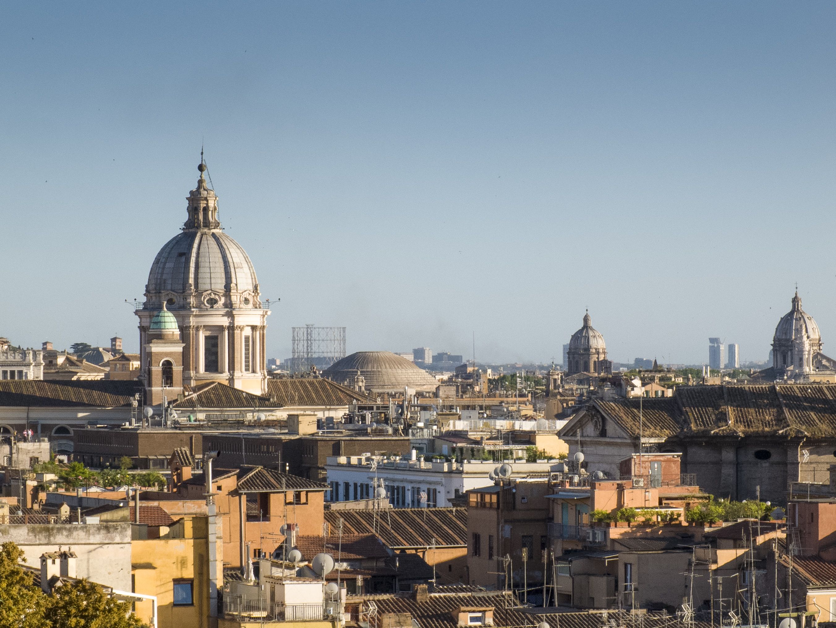 Terrazza Viale del Belvedere, por Chris Pearrow