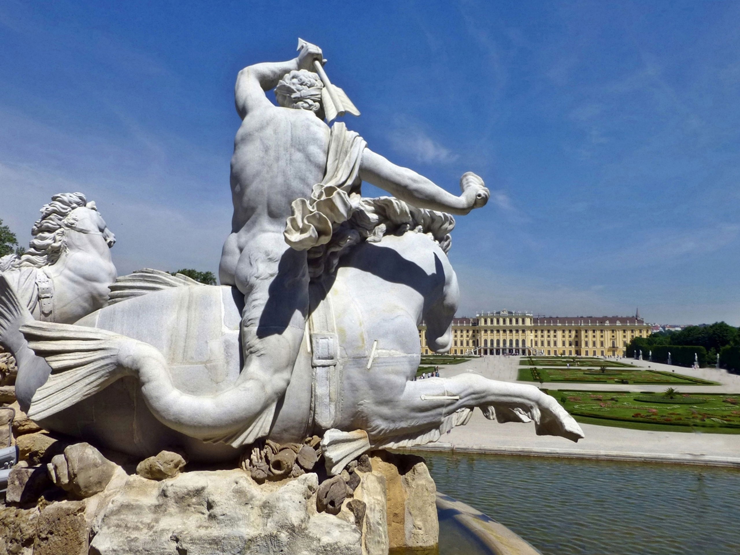 Jardines del Palacio de Schönbrunn, por jose maria bernaldo de quiros
