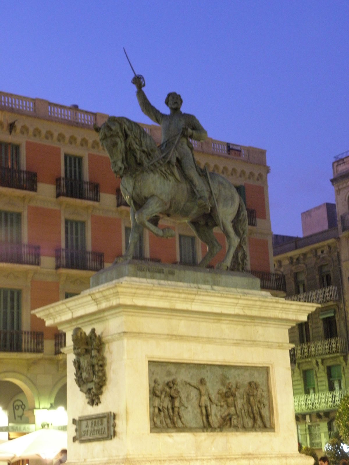 Estatua del General Prim, por Diogenesp
