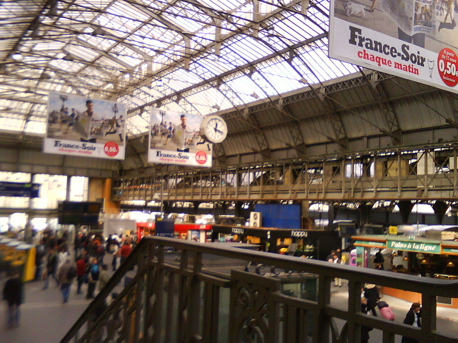 Estación del Este - Gare de l'Est, por létii
