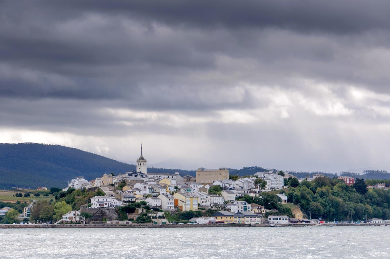 Paseo por la Ría del Eo, por Ignacio Izquierdo