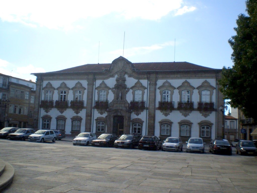 Câmara Municipal Braga en Braga: 4 opiniones y 19 fotos