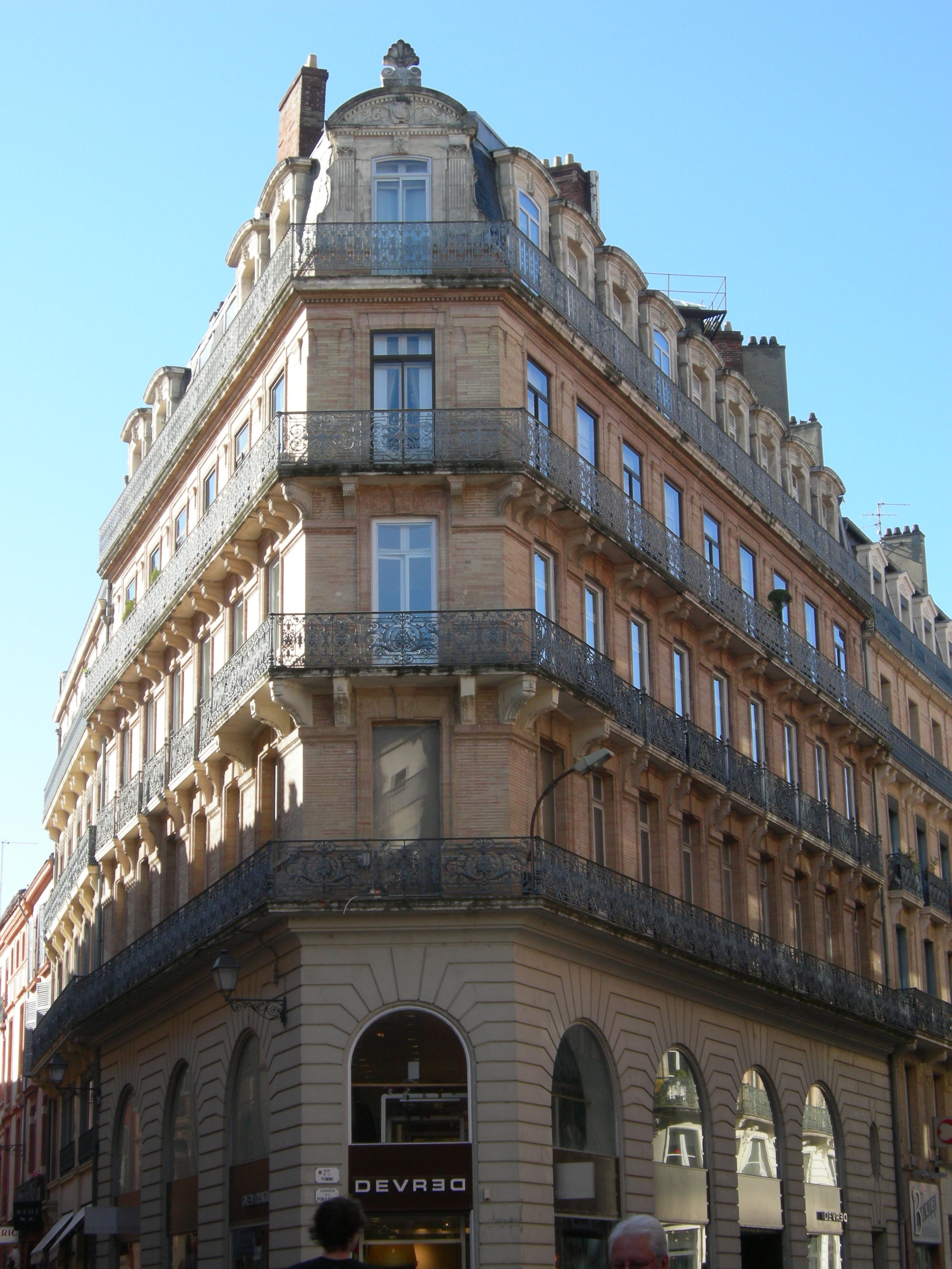 Calle Alsace-Lorraine, por Alessandra Consonni