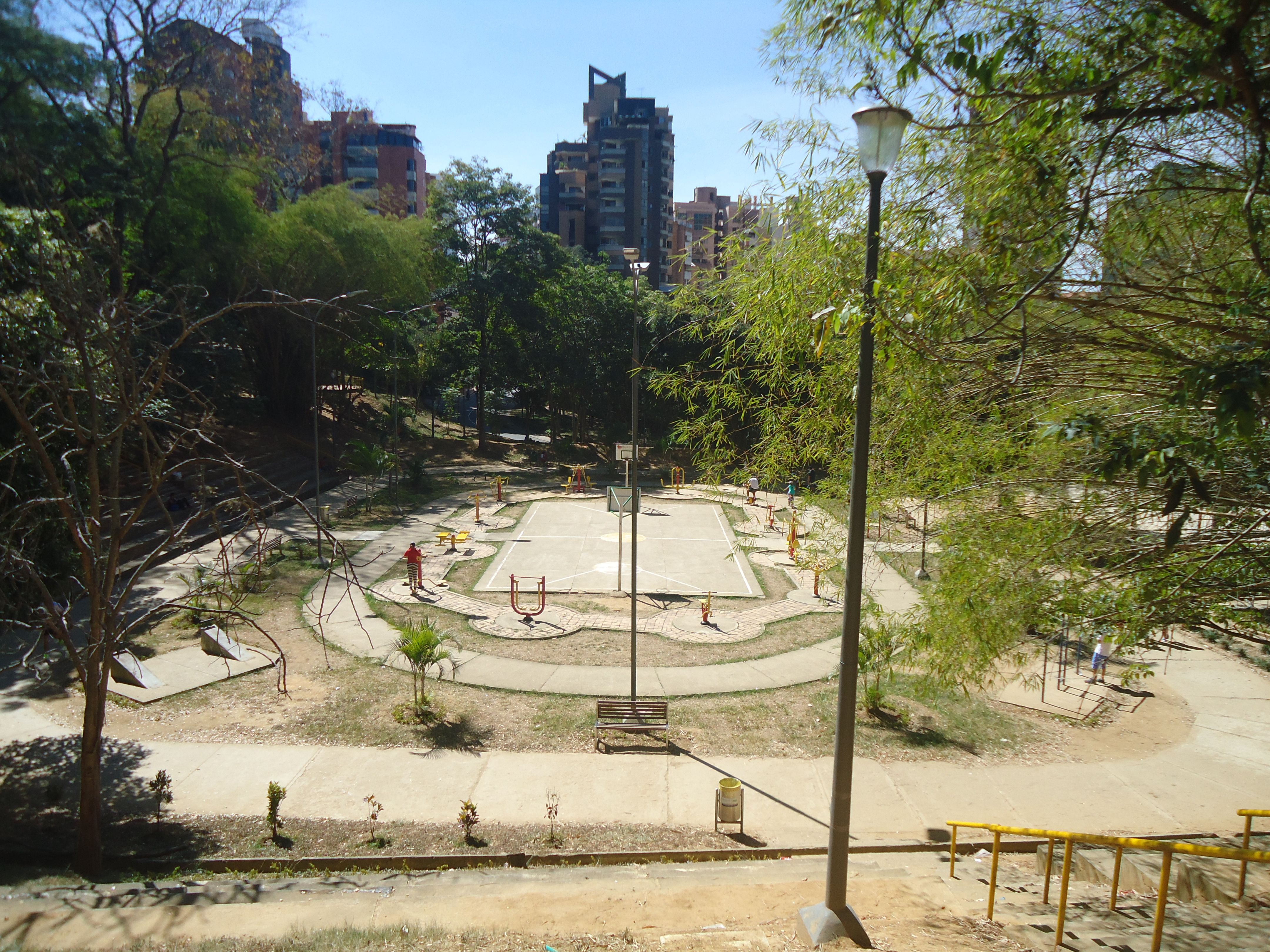 Parque de los Leones, por César - Mochilero