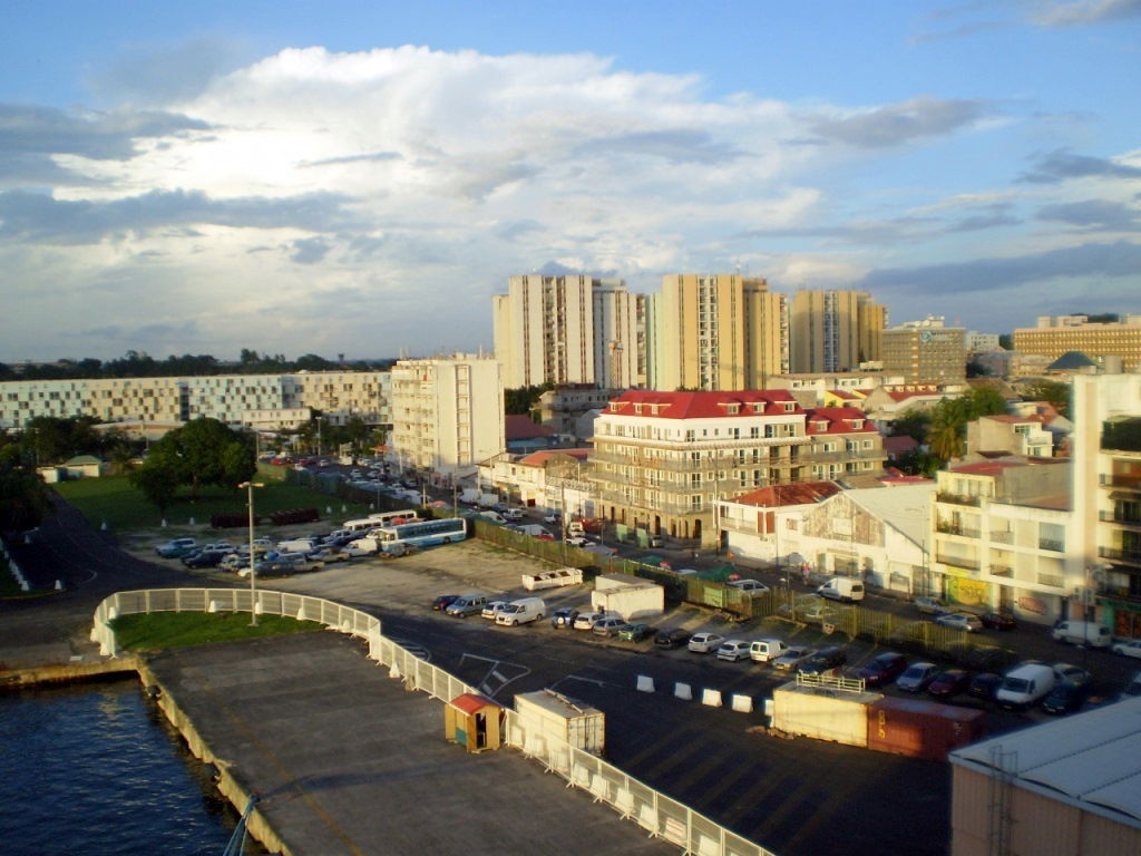 Pointe-à-Pitre, por Lala