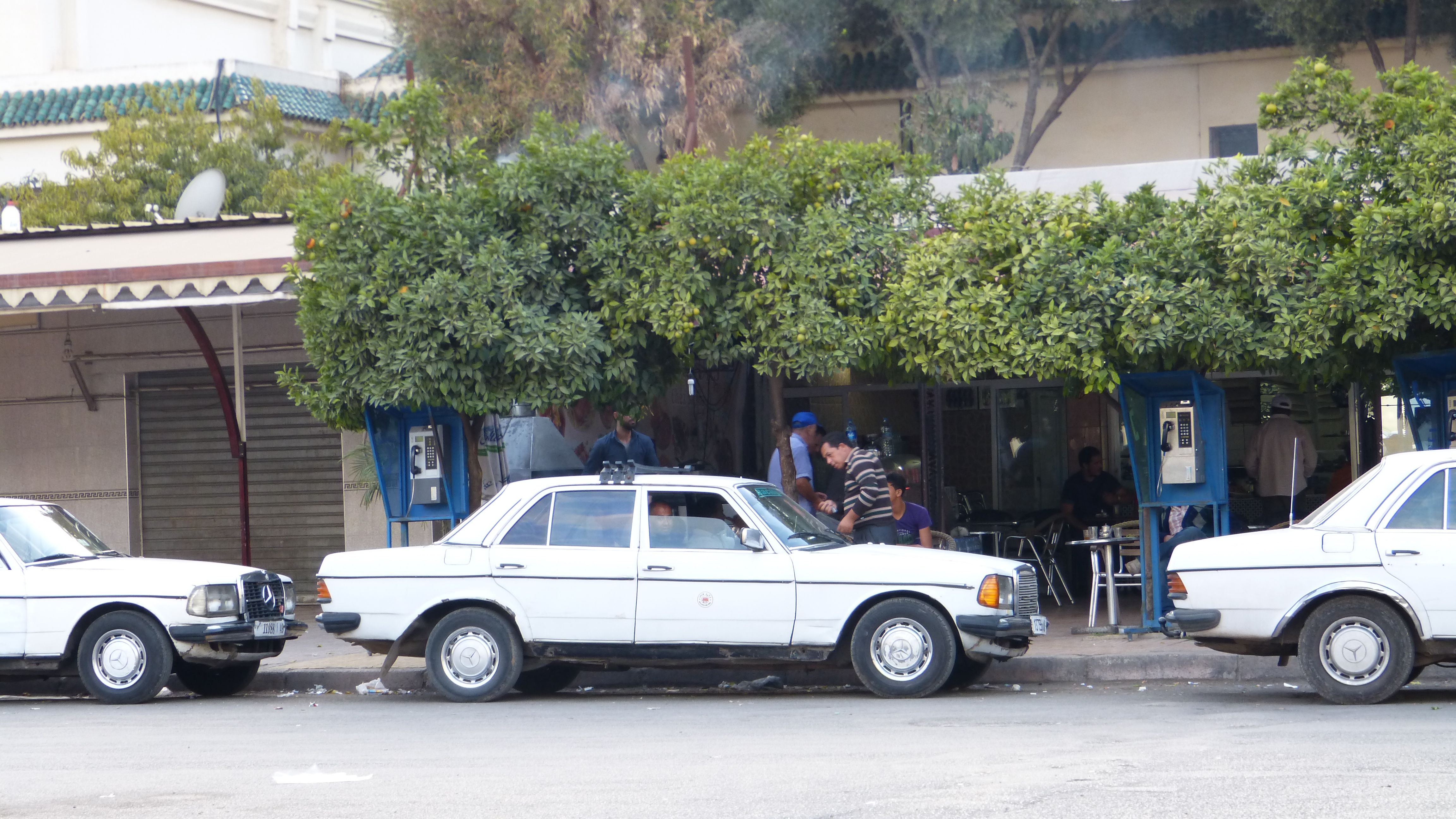 Estación Gran Taxi Fez, por MundoXDescubrir