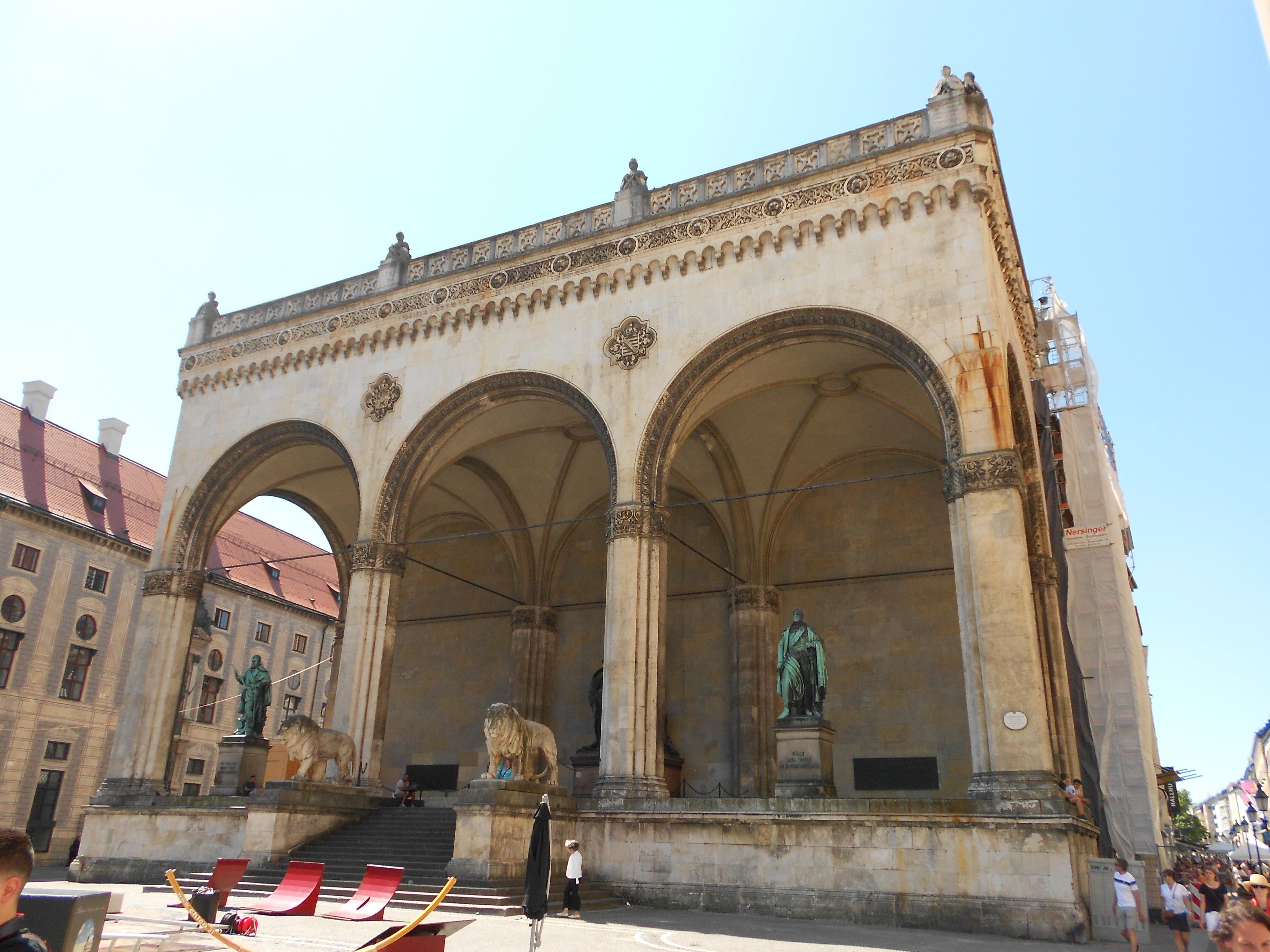 Feldherrnhalle, por Ciro