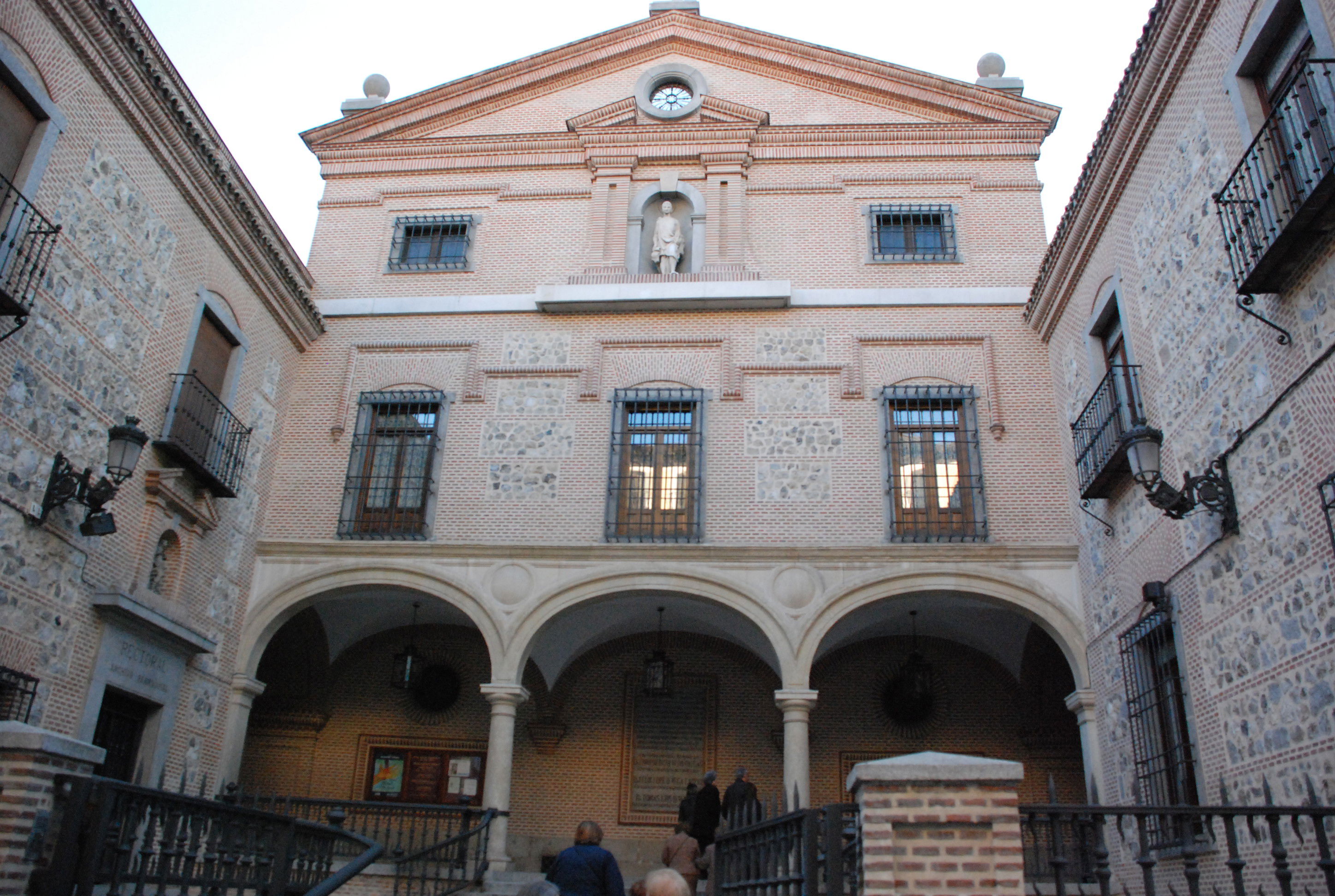 Iglesia de San Ginés de Arlés, por Reconquista
