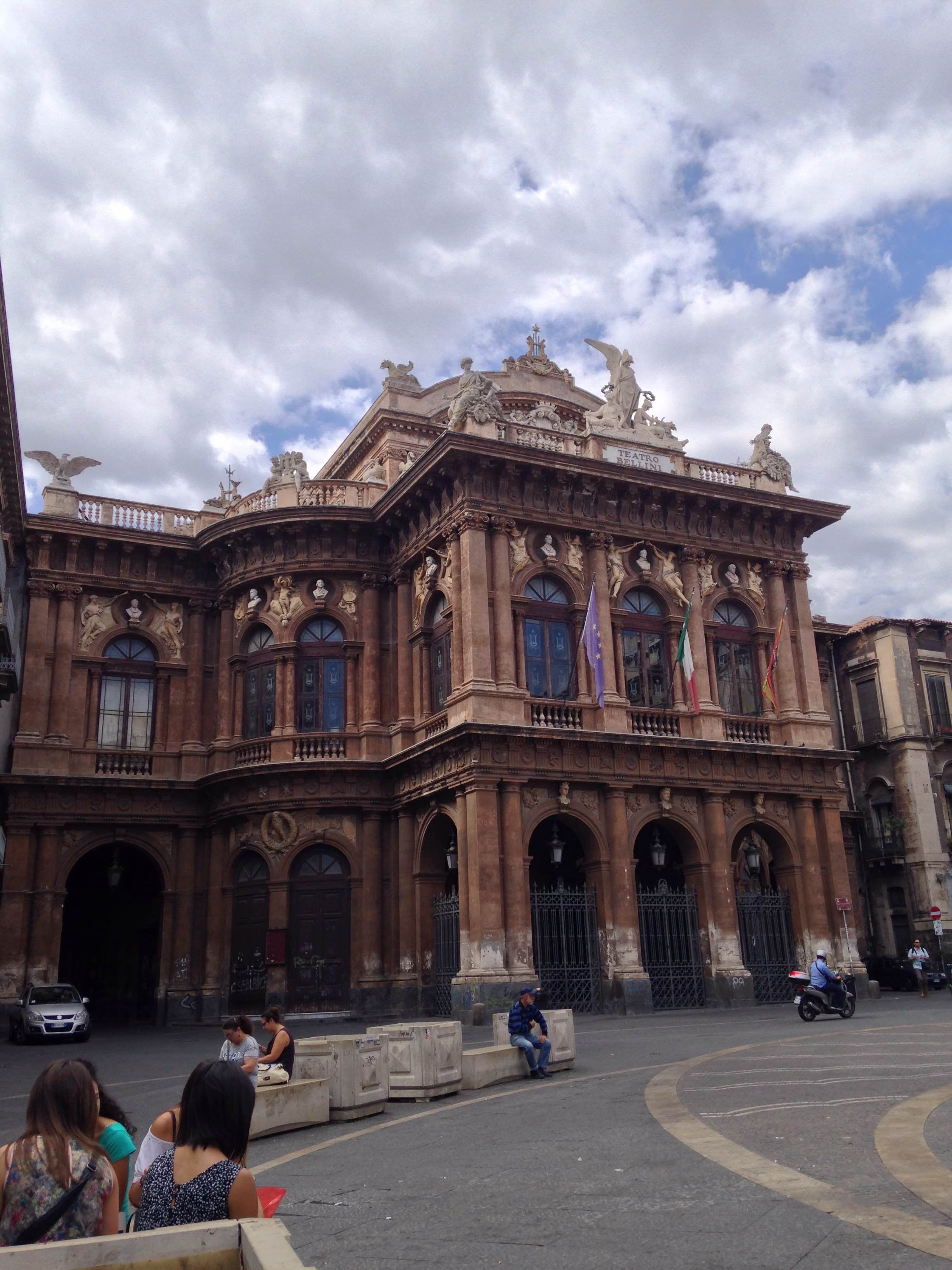 Teatro Massimo Bellini, por Teresa Pérez Senso