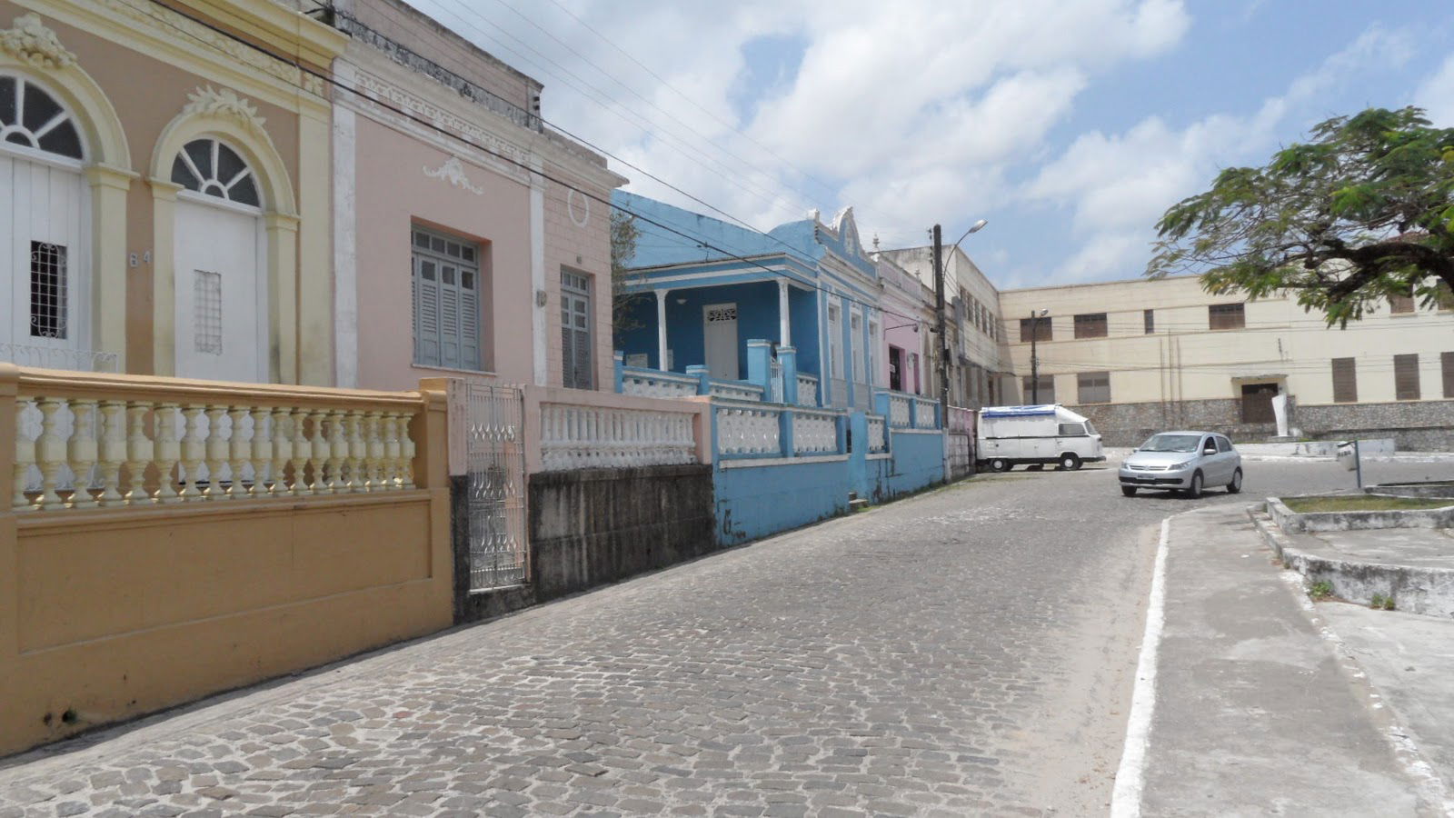 Penedo, por Jackeline Mota