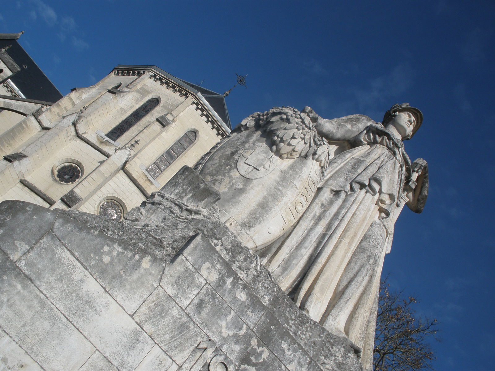 Monumentos de Pau, por mmozamiz