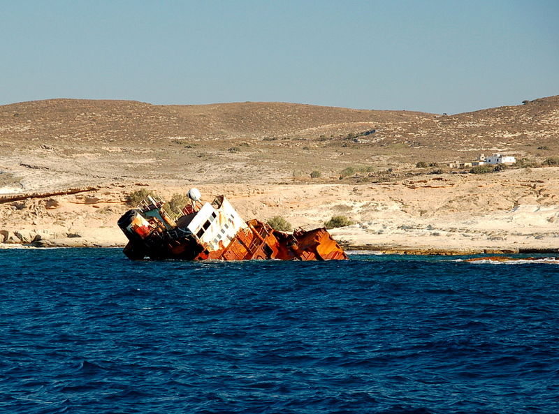 Crucero alrededor de Milos, por naxos