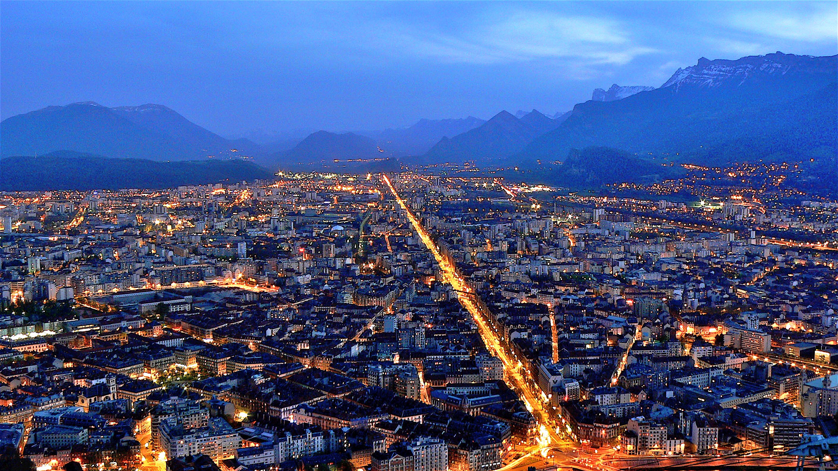 Monumentos Históricos en Grenoble: Un viaje por su legado cultural