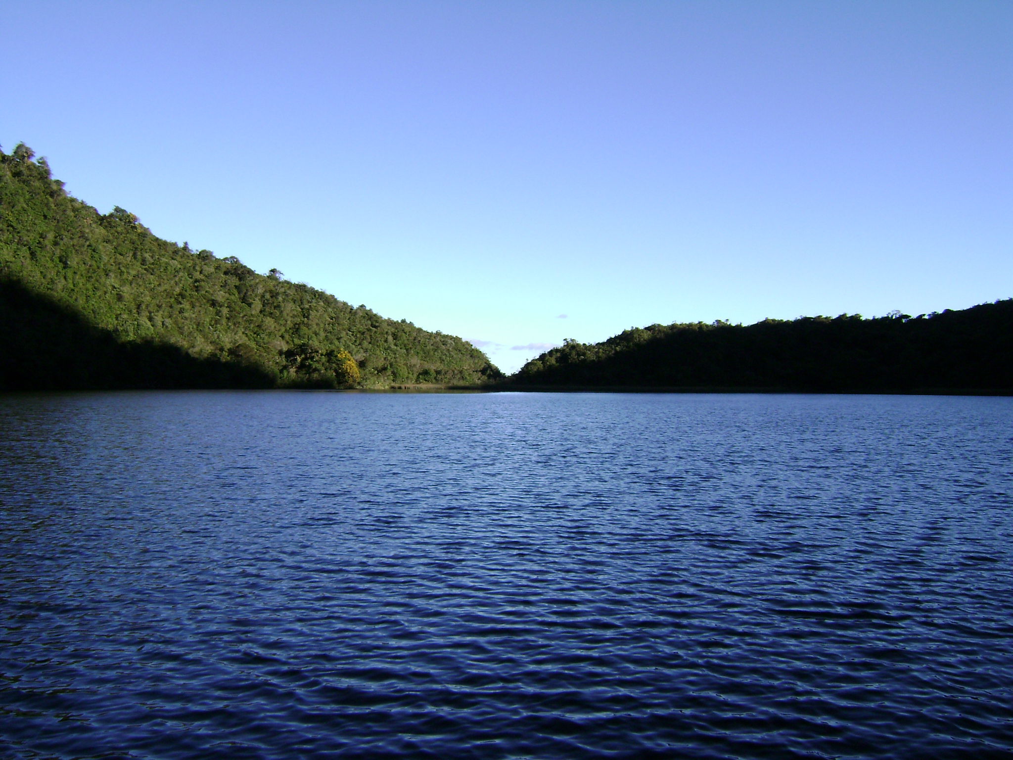 Laguna de la Coba Negra, por Badabilen Gizona