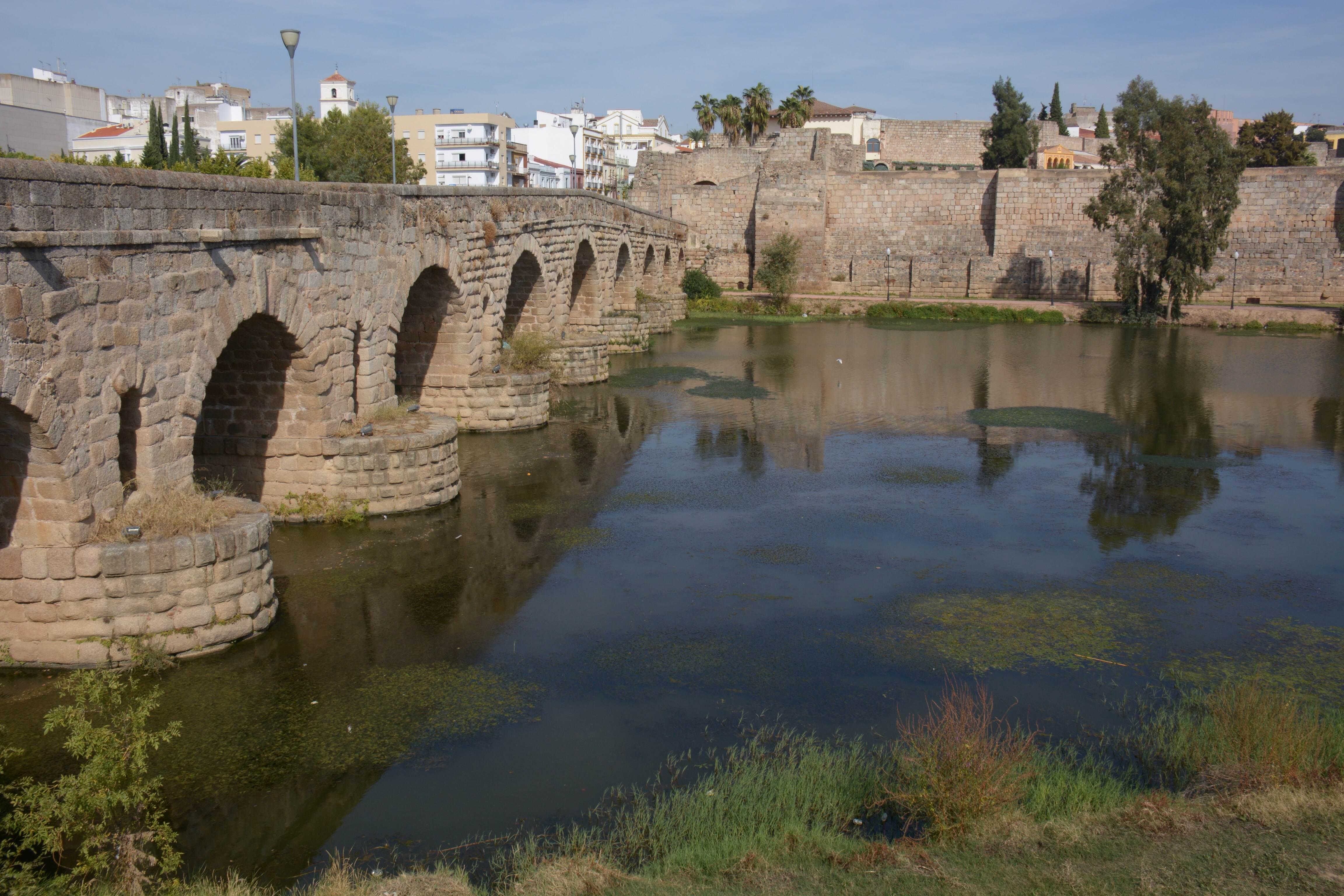 Puente romano, por J. Mae