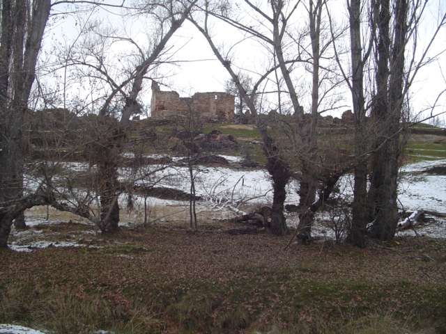 Pueblo abandonado de Sacedoncillo, por Larami Vereda Puebla