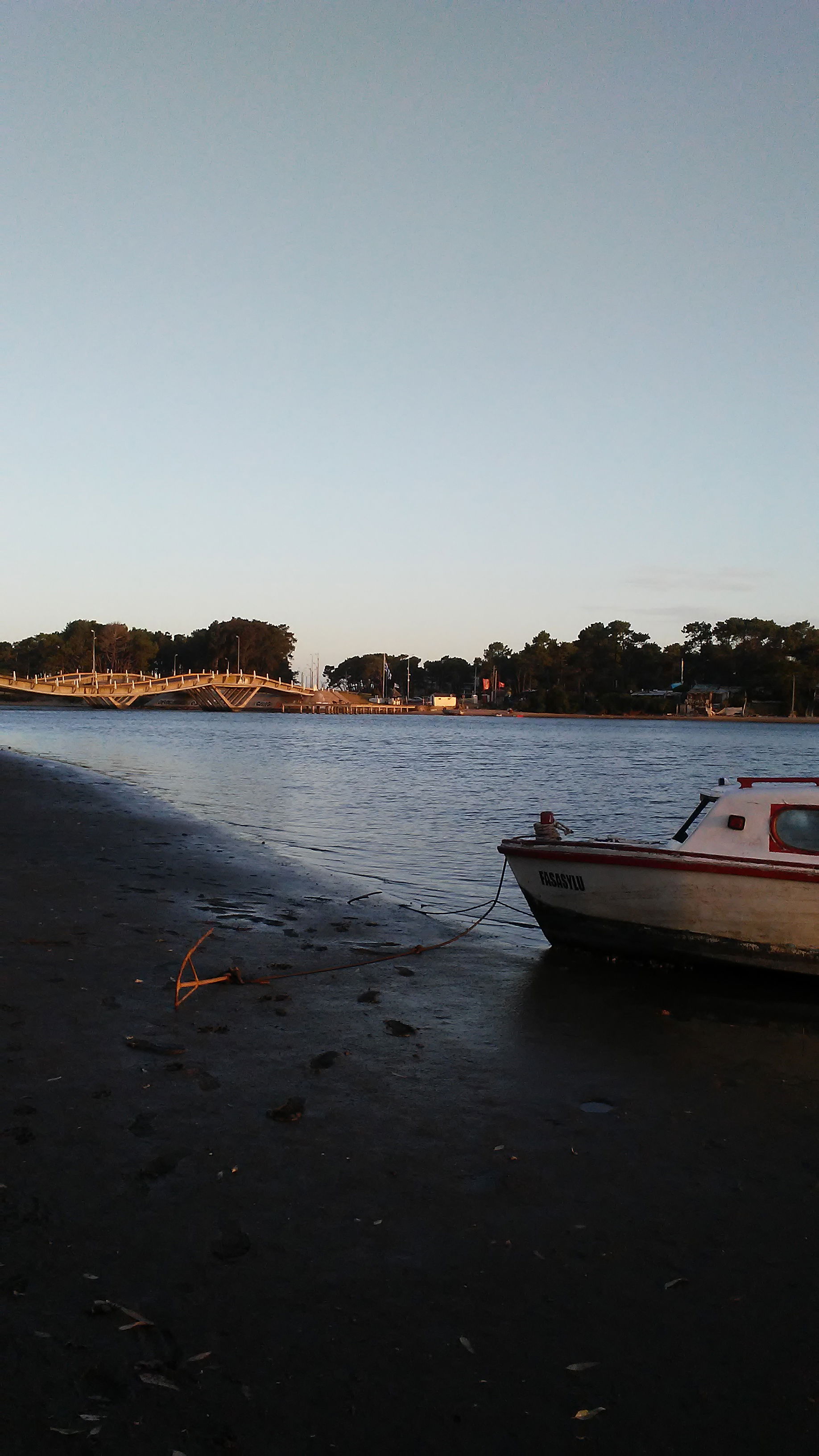 Puente "La Barra", por Luis Fernandez