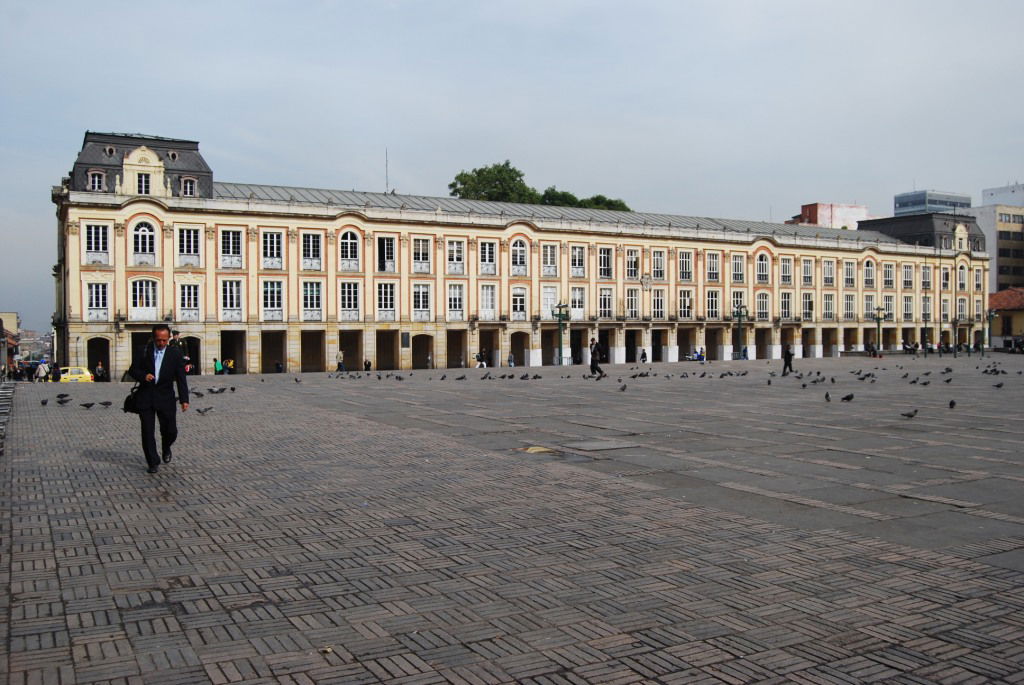 Plaza de Bolívar, por SerViajera