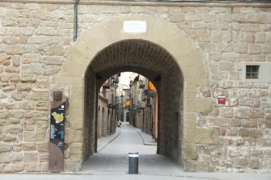 Portal del Castillo o del Castell, por ANADEL