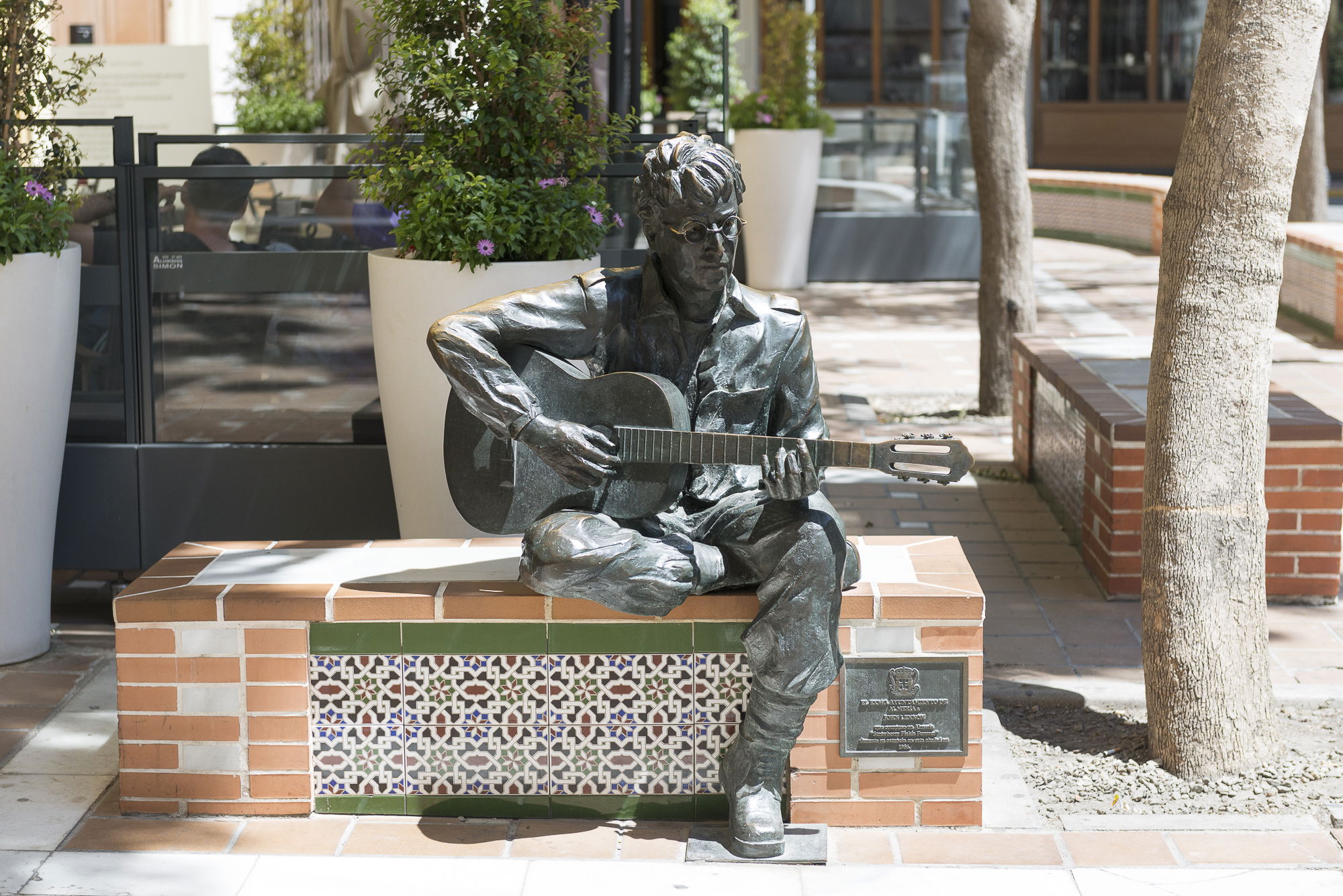 Estatuas en Almería: Un recorrido por arte y simbolismo en la ciudad