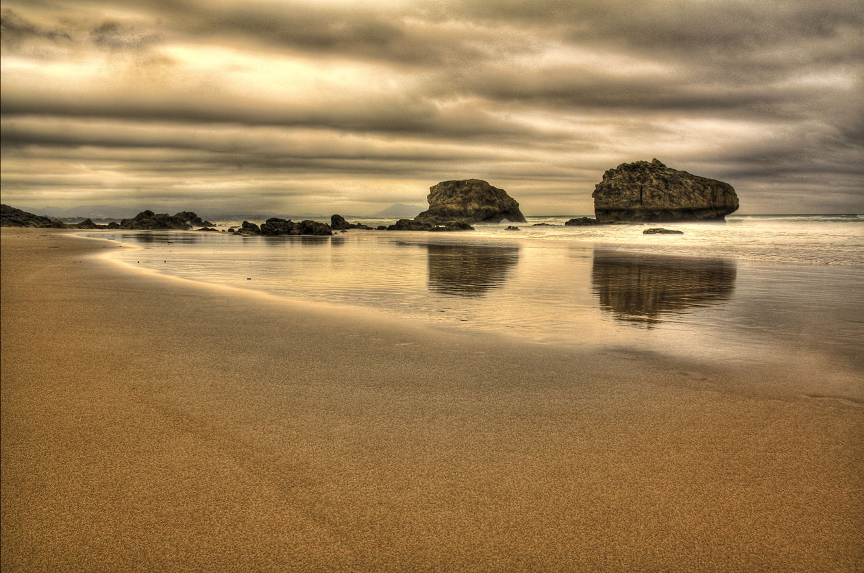 Playa de la Milady, por fermin ahechu albeniz