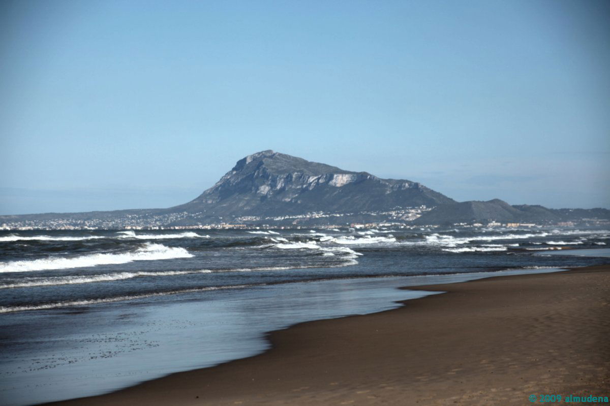 Playa de Oliva, por Almudena