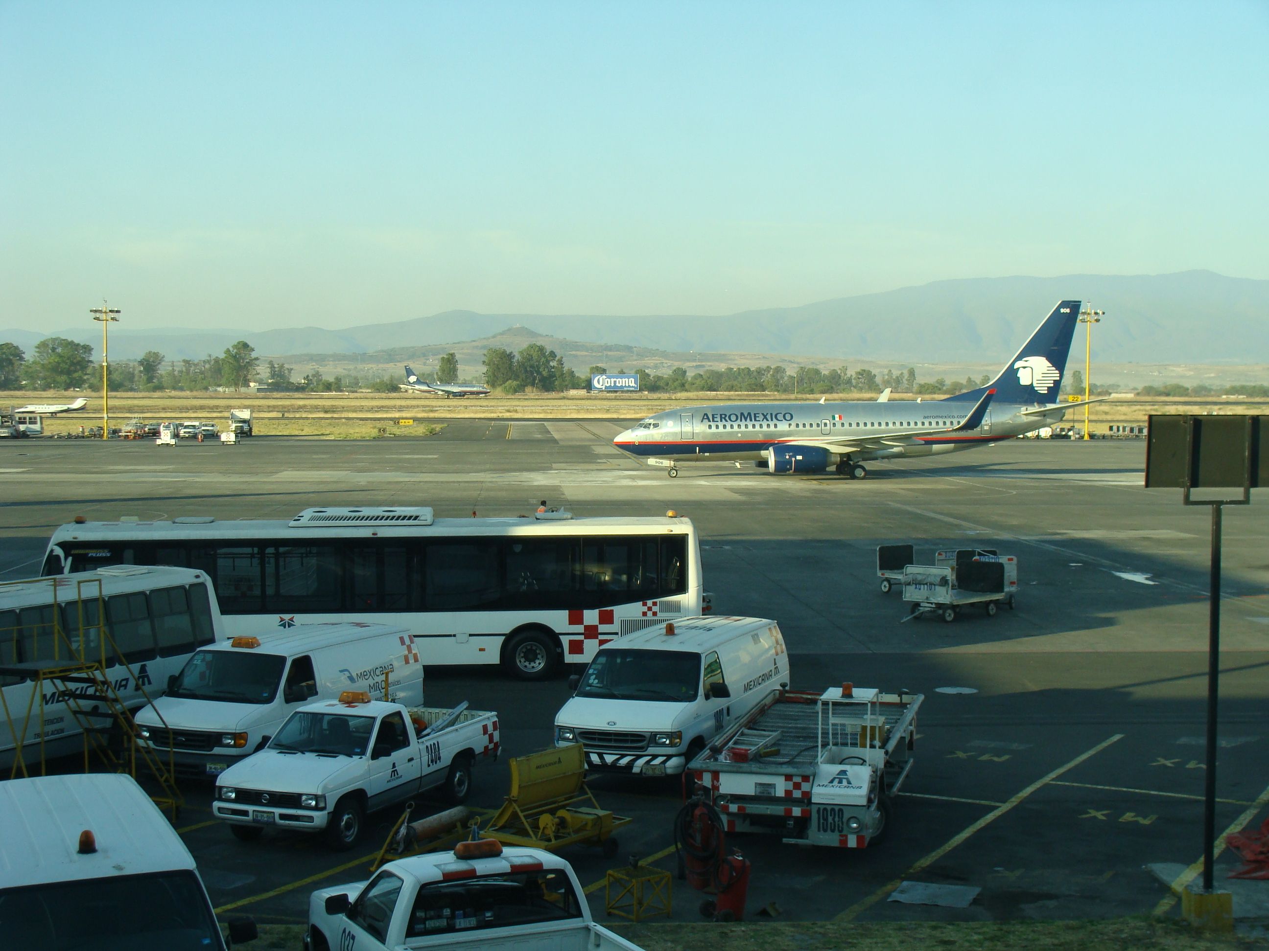 Aeropuerto Internacional de Guadalajara, por Carlos Chávez Cámara
