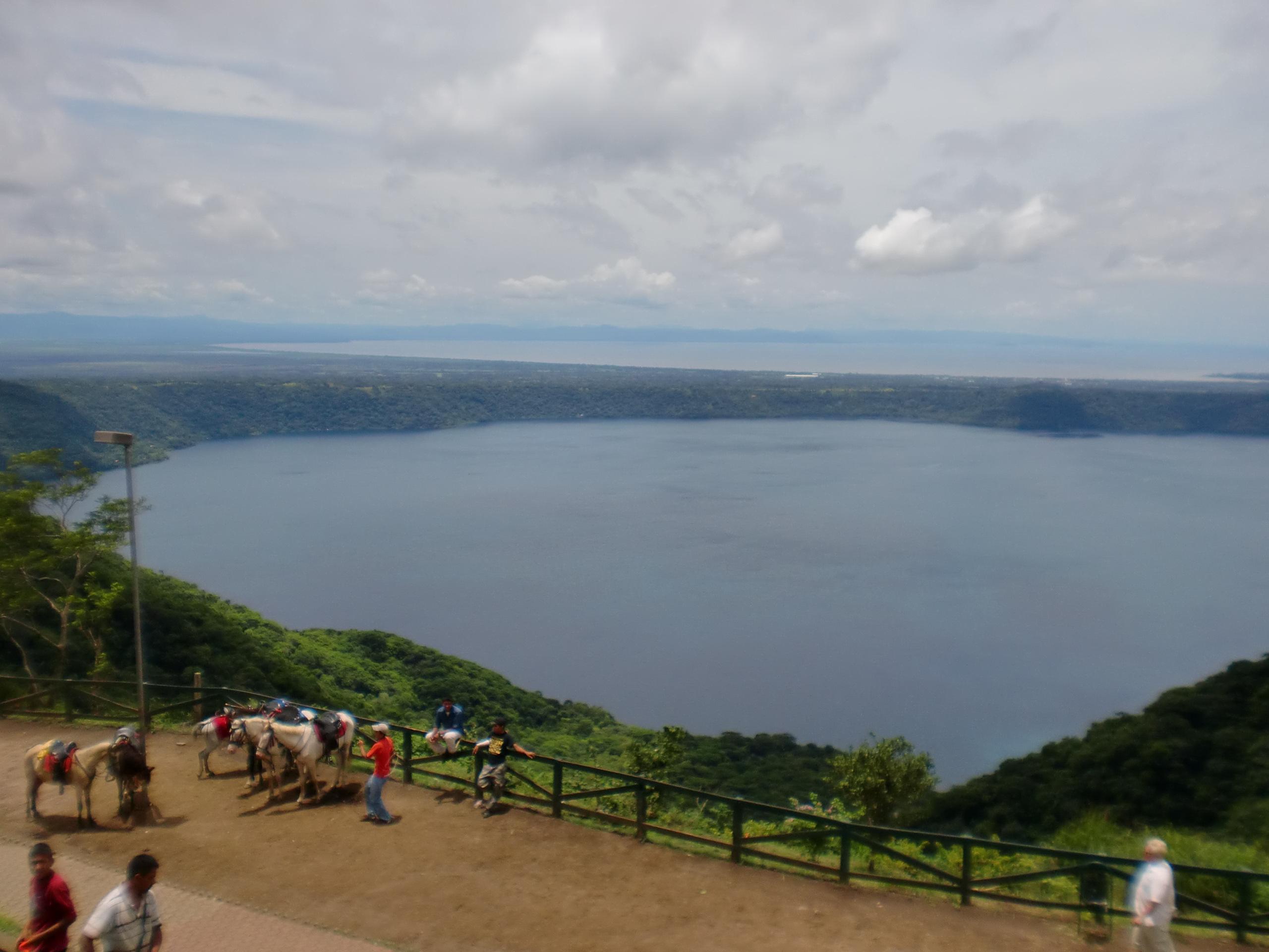 Laguna de Apoyo, por Anna (Diario Kiana)
