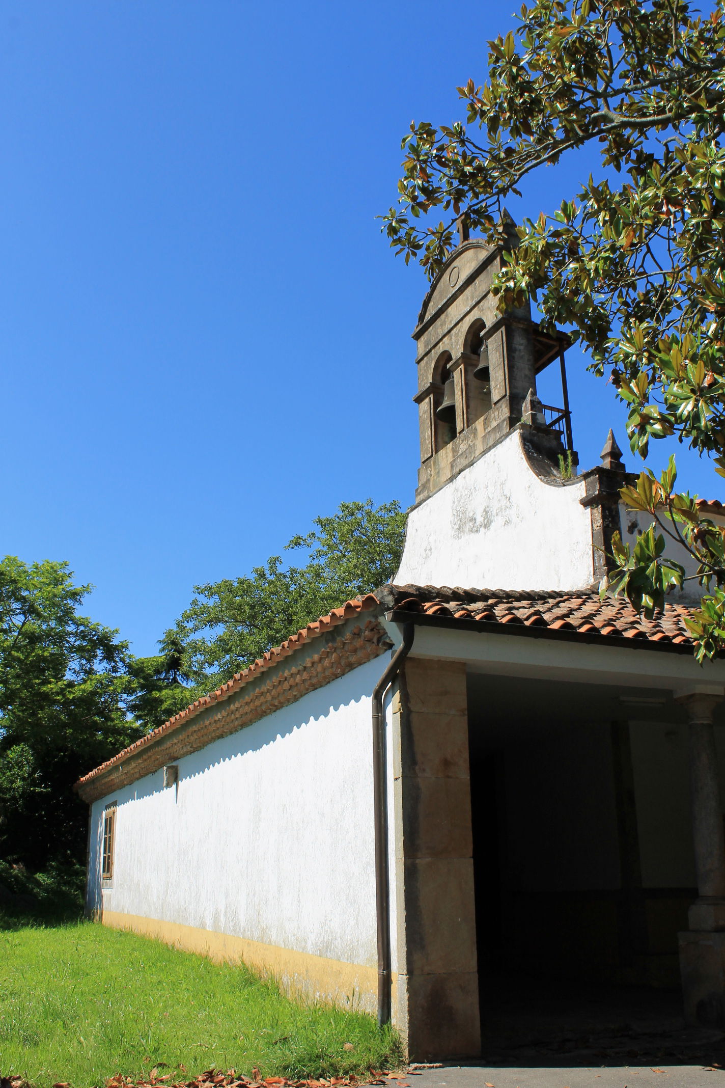 Iglesia de San Vicente de Grases, por aurora_alv