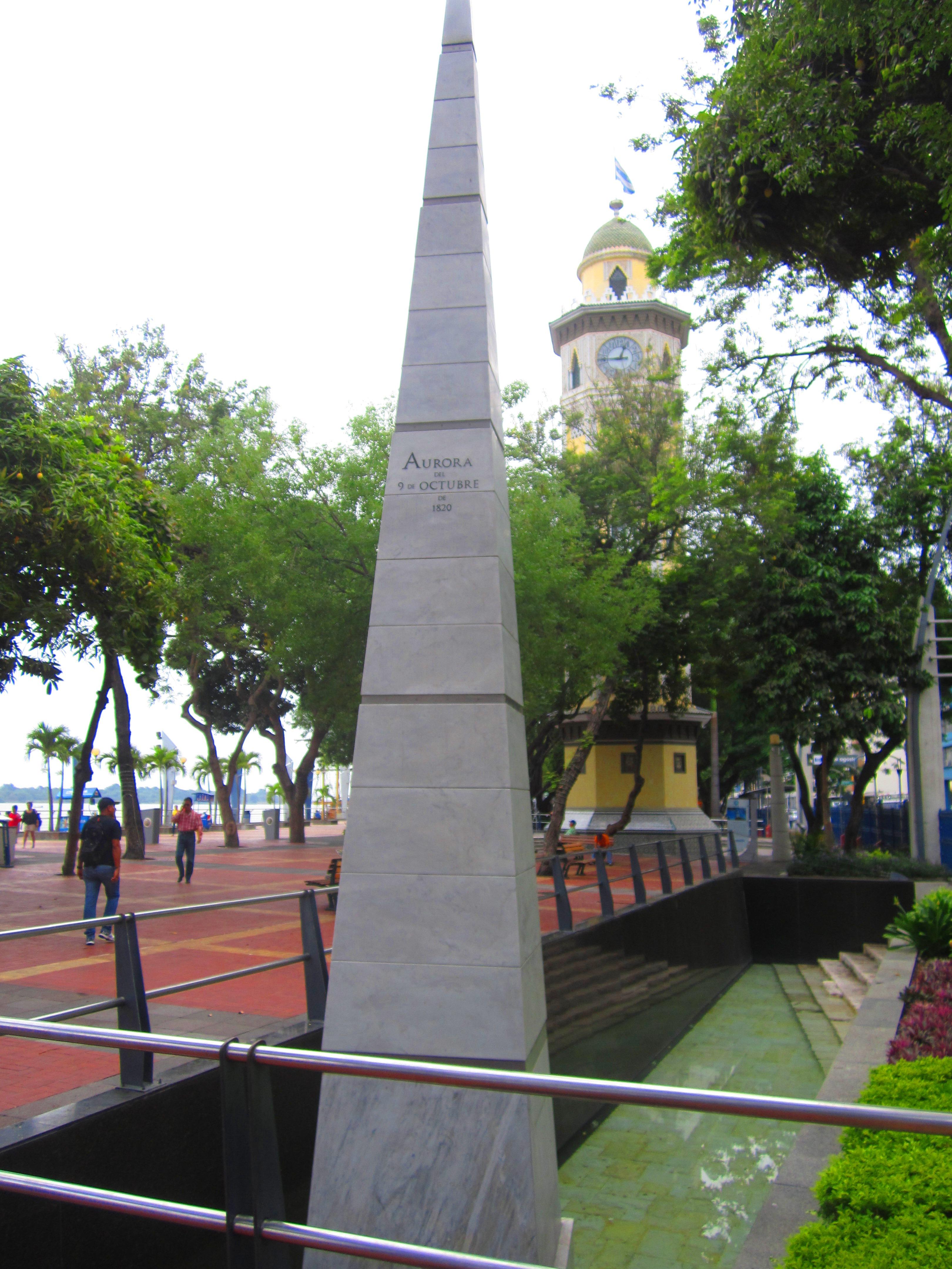 Obelisco de Guayaquil, por Daniela VILLARREAL