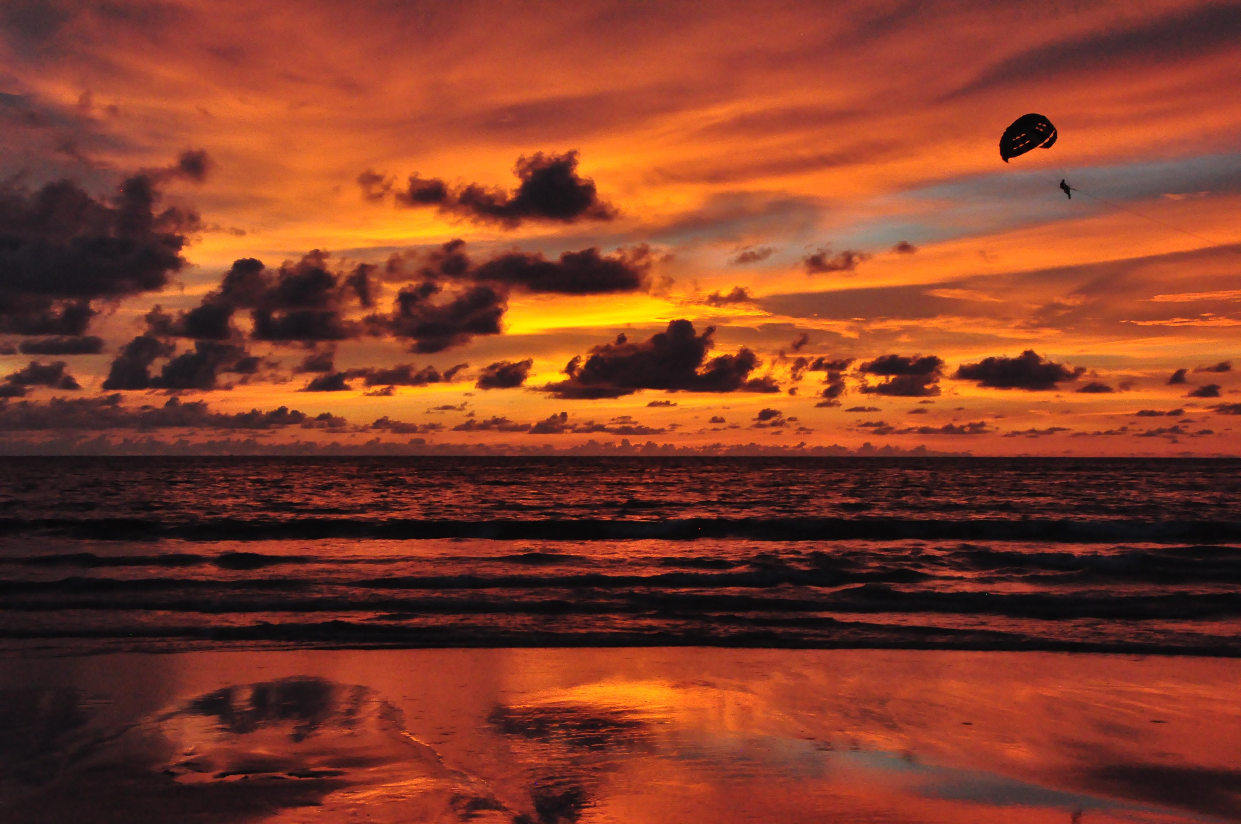 Playas de Phuket: paraísos tropicales que enamoran en cada ola