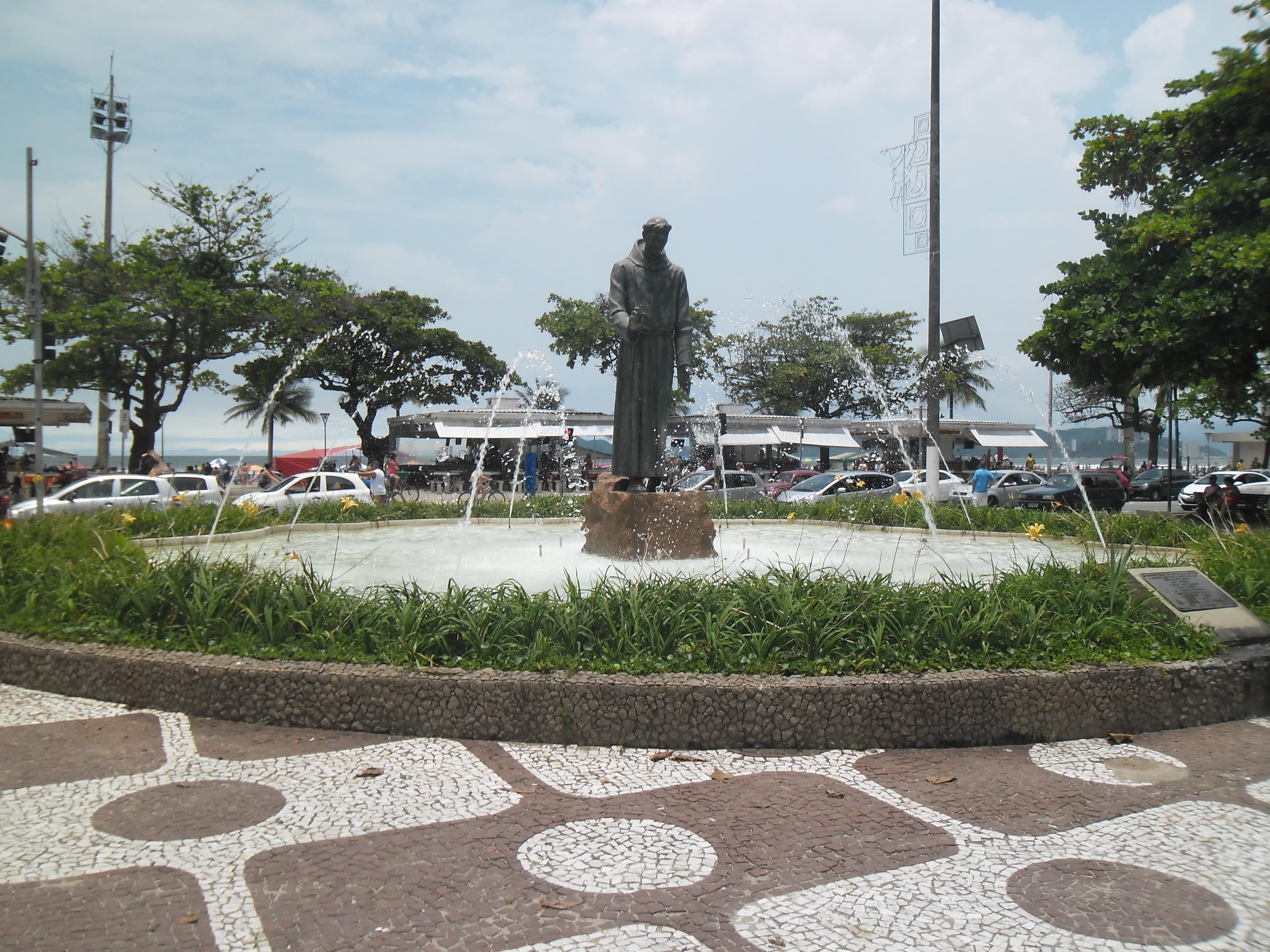 Estatua de Santo Antônio de Pádua, por Paulo  Aventureiro