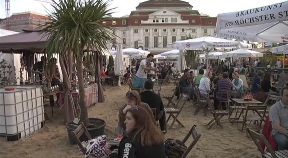 Beachvolley Wien on Sand in the Cit, por Callejeros Viajeros