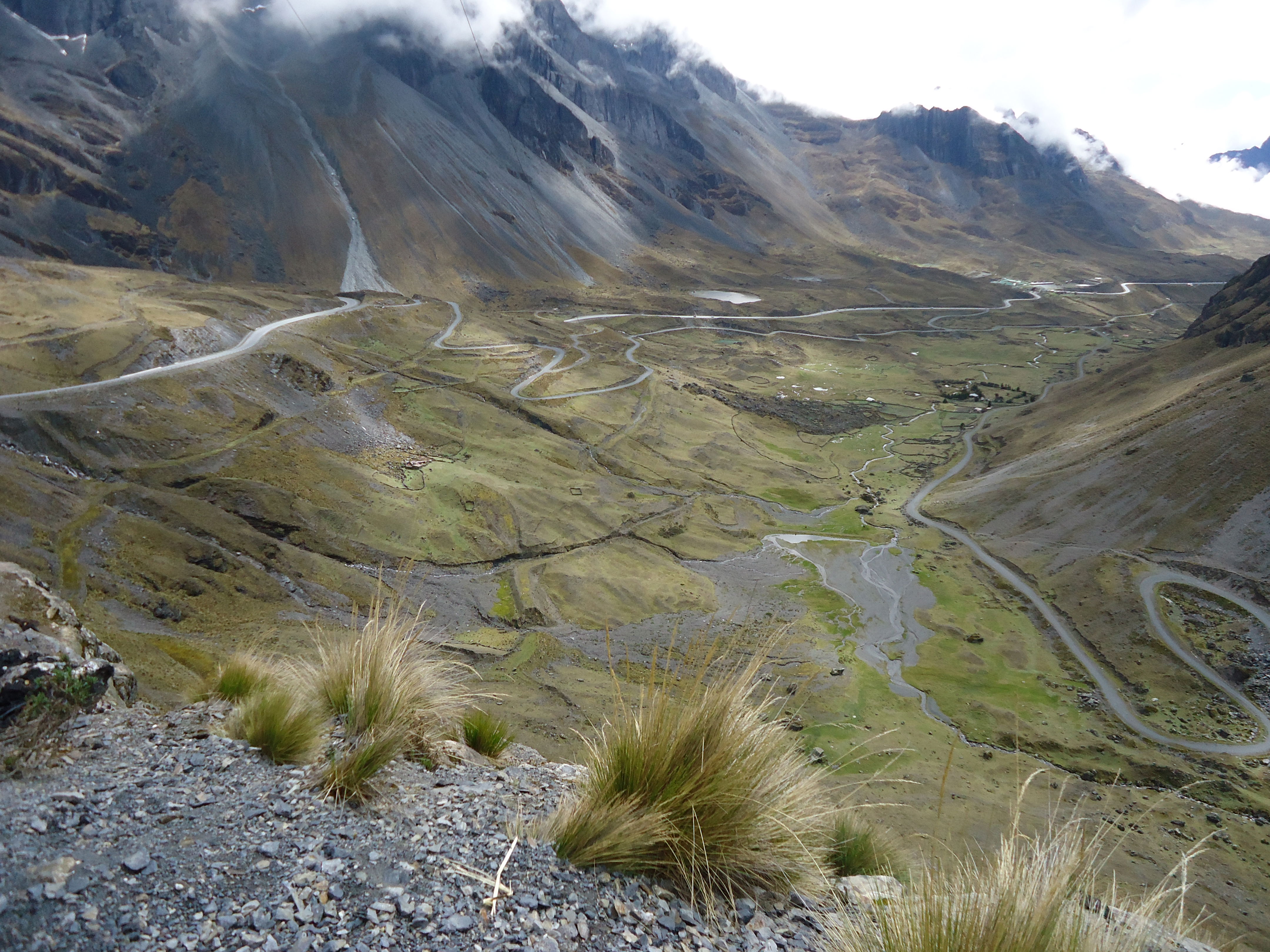 Carreteras en Bolivia: un viaje por paisajes sorprendentes y diversas culturas