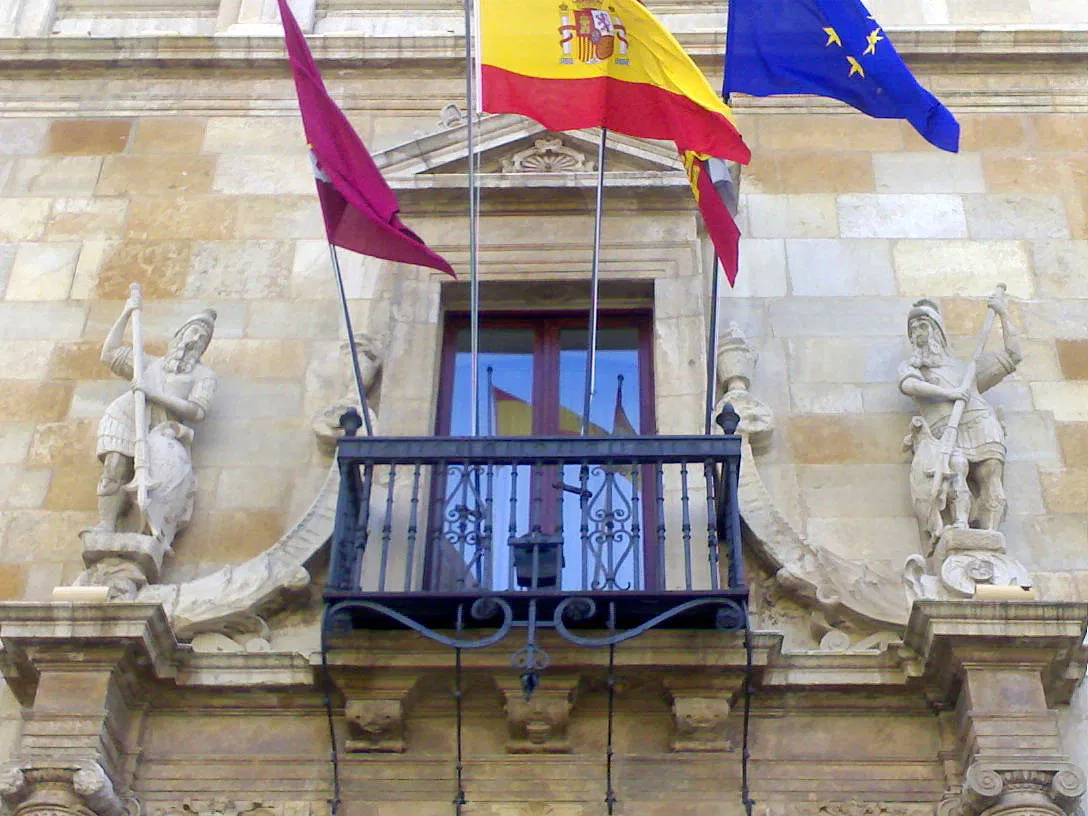 Palacio de los Guzmanes - Diputación de León, por Lala