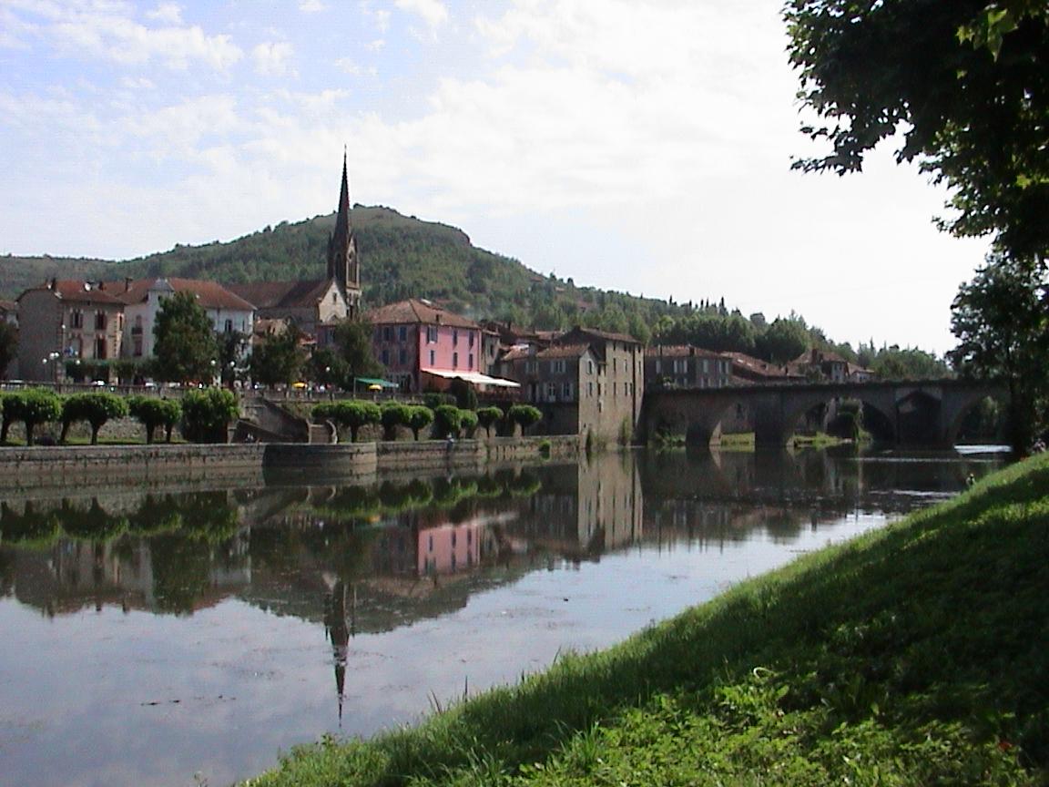 Abadia Saint Antonin Noble Val, por Catherine Terset